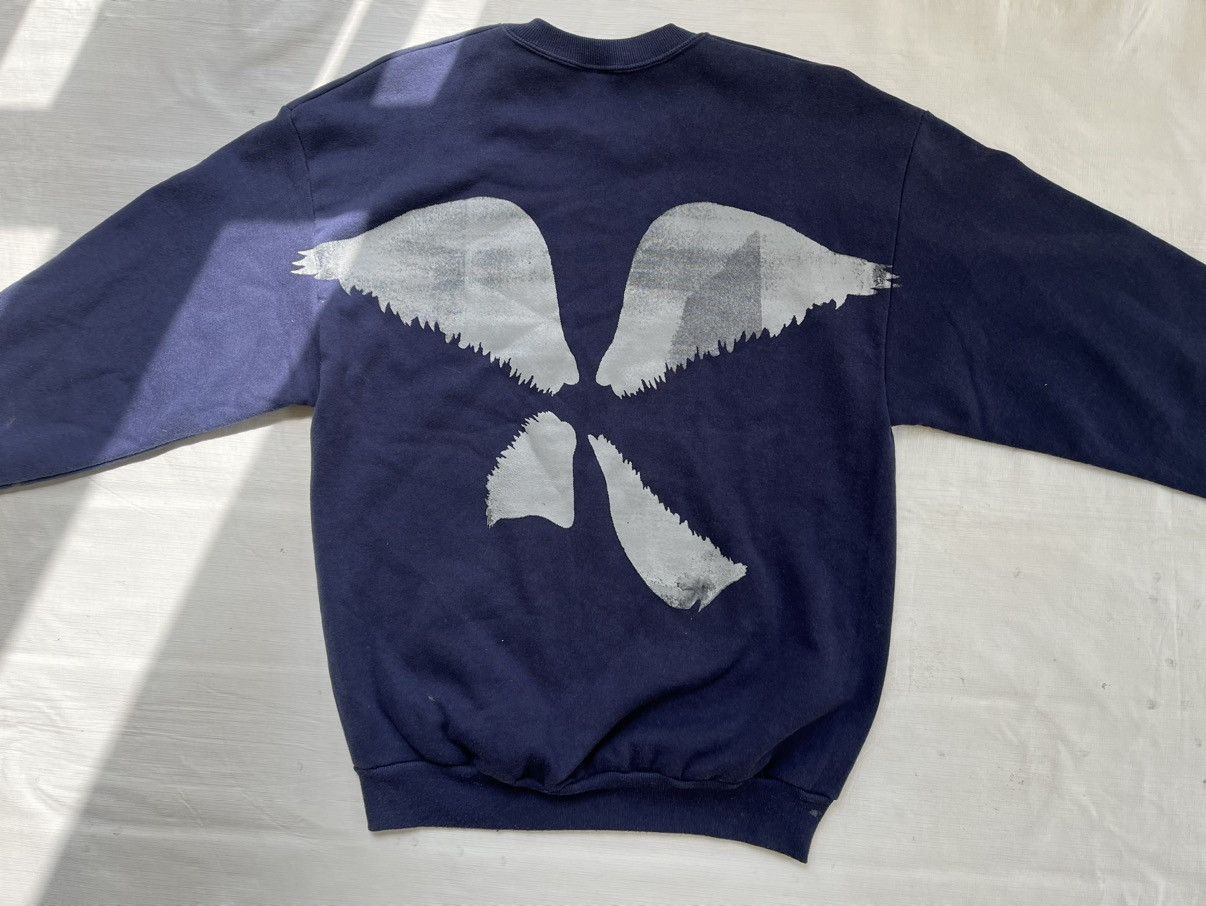 Vintage Angel wings sweatshirt Size US XL / EU 56 / 4 - 1 Thumbnail