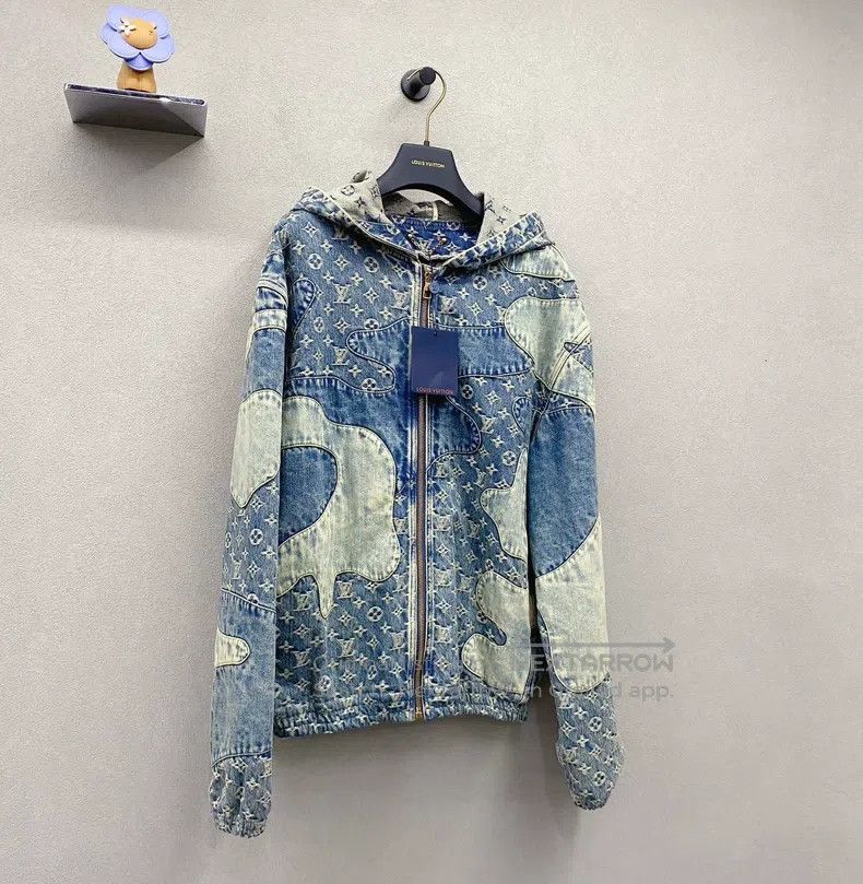 Louis Vuitton Louis Vuitton Patchwork presbyopic logo printed blue denim Size US M / EU 48-50 / 2 - 3 Thumbnail