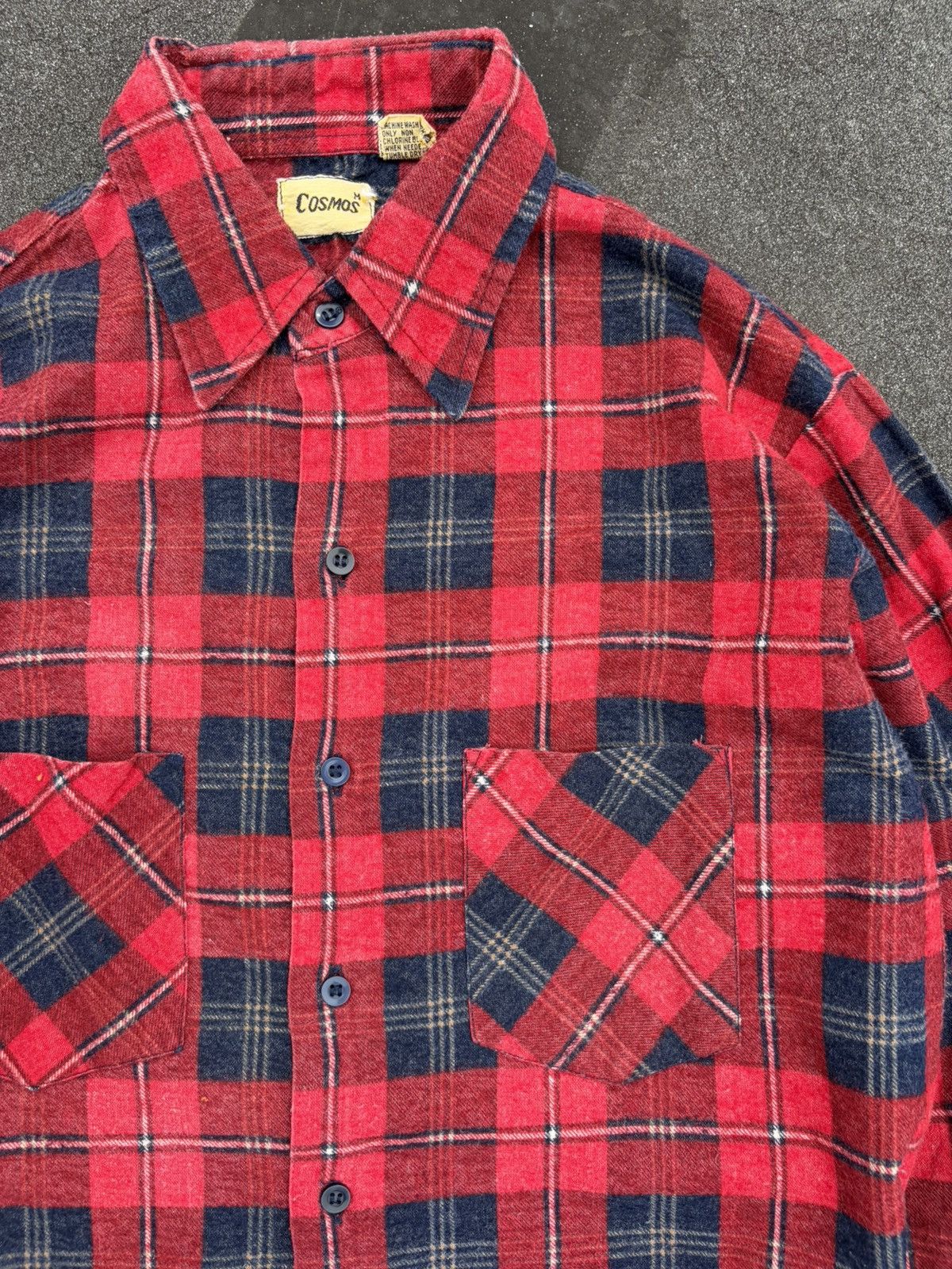 Vintage Vintage Red Plaid Flannel Shirt 90s Grunge Distress Workwear Size US M / EU 48-50 / 2 - 5 Thumbnail