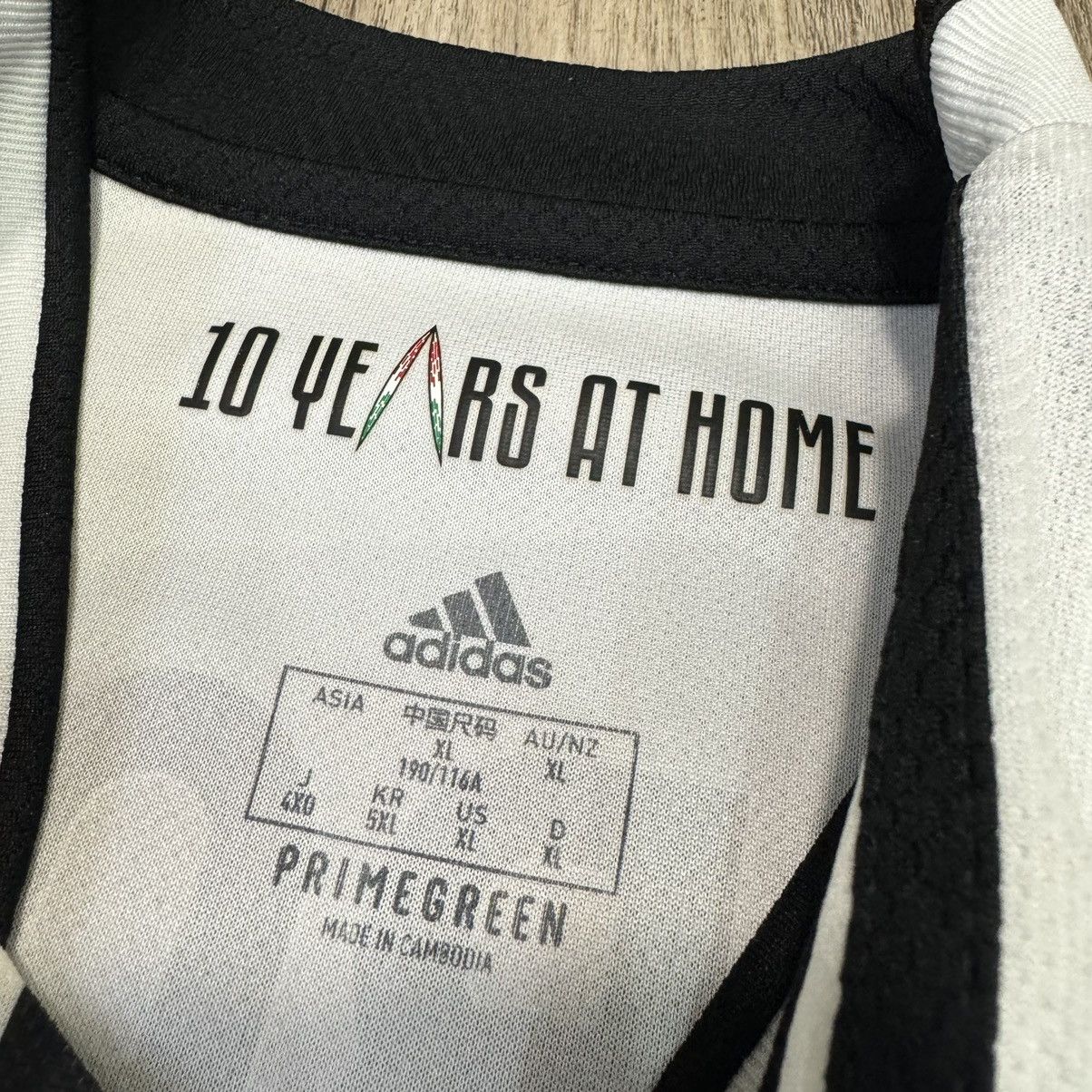 Adidas Juventus 21/22 home shirt #10 Dybala Size US XL / EU 56 / 4 - 6 Thumbnail