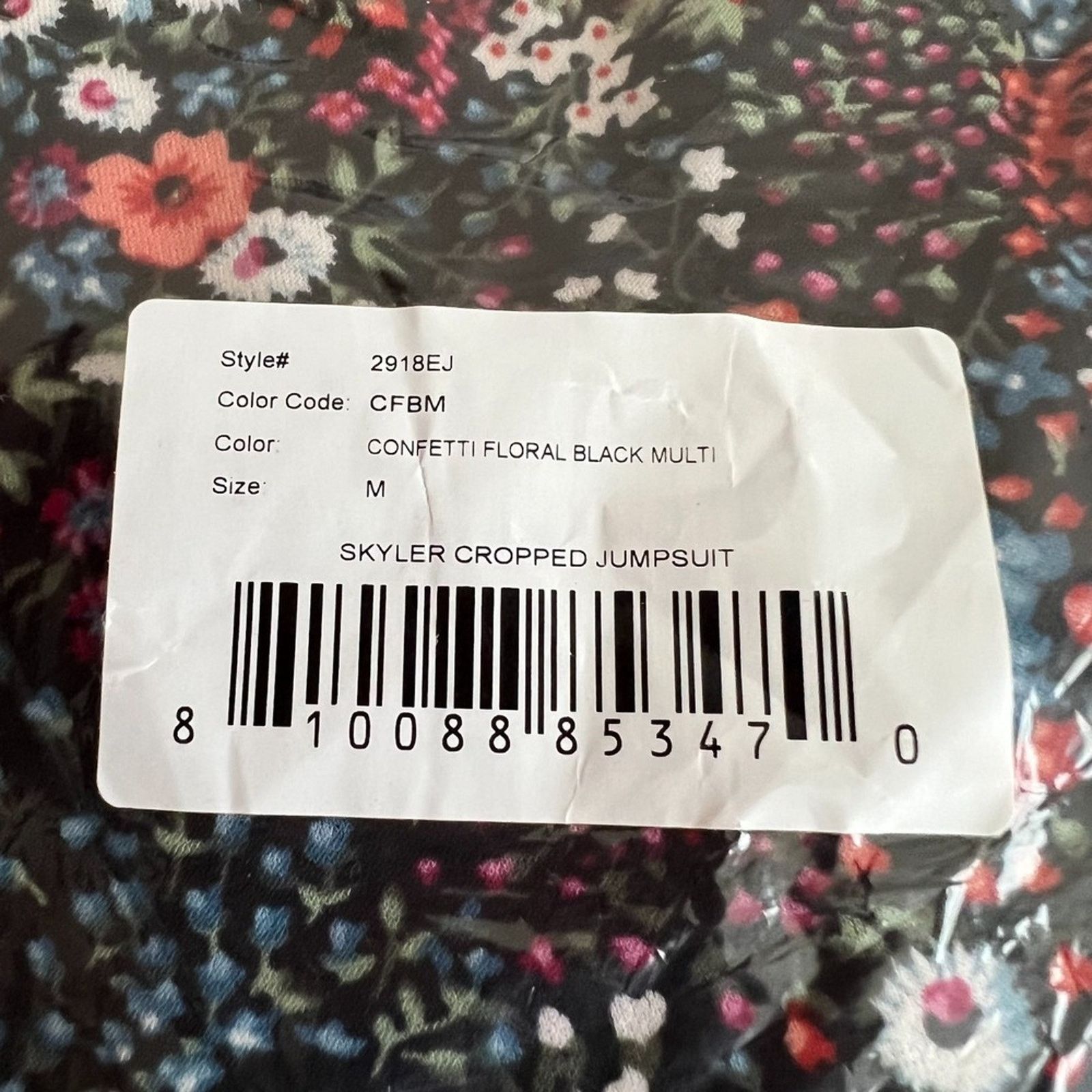 Other Leota Skyler Cropped in Confetti Floral Purple Jumpsuit, M Size 30" / US 8 / IT 44 - 8 Thumbnail