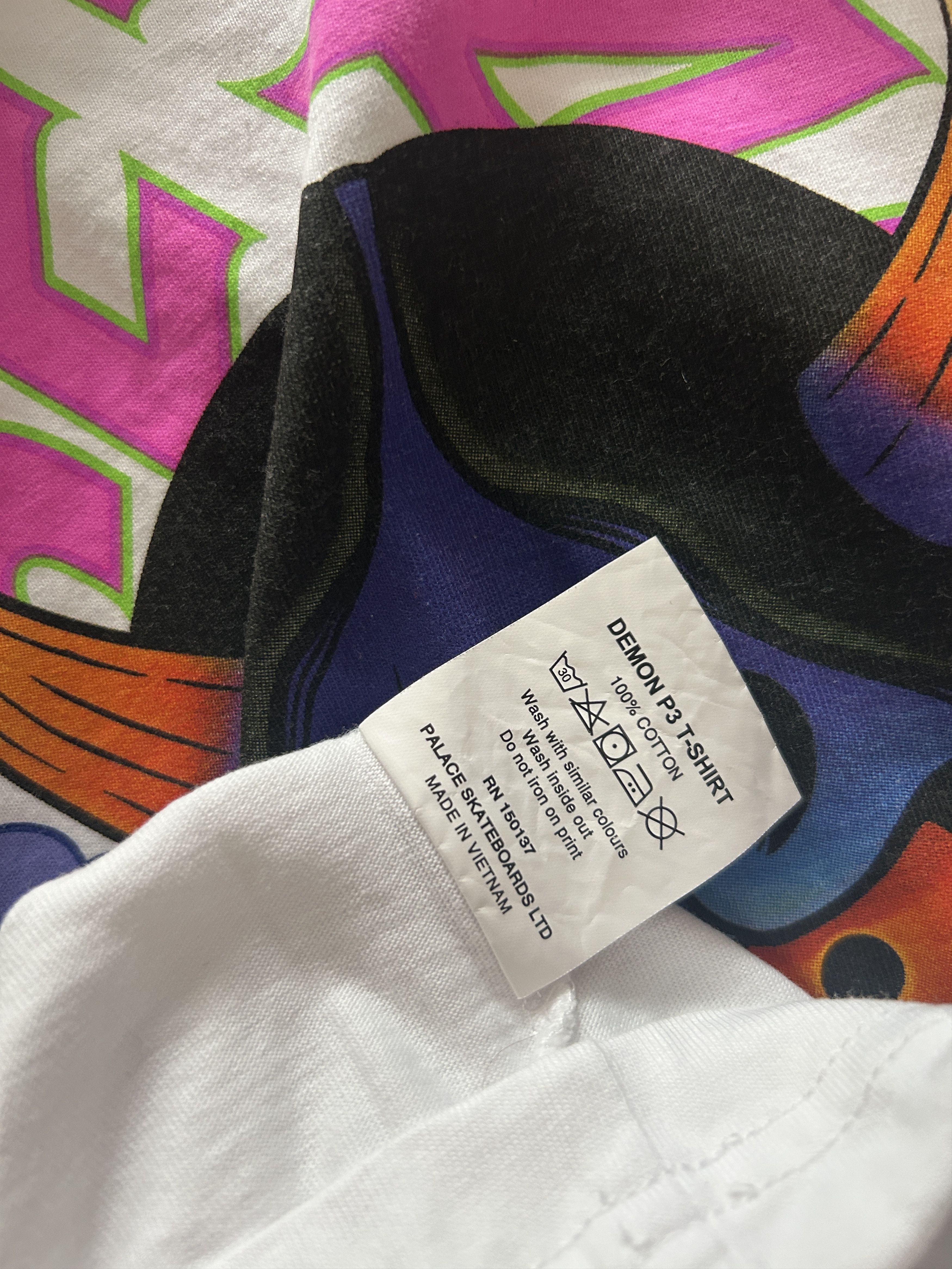 Palace Demon P3 T Shirt Size US S / EU 44-46 / 1 - 6 Thumbnail