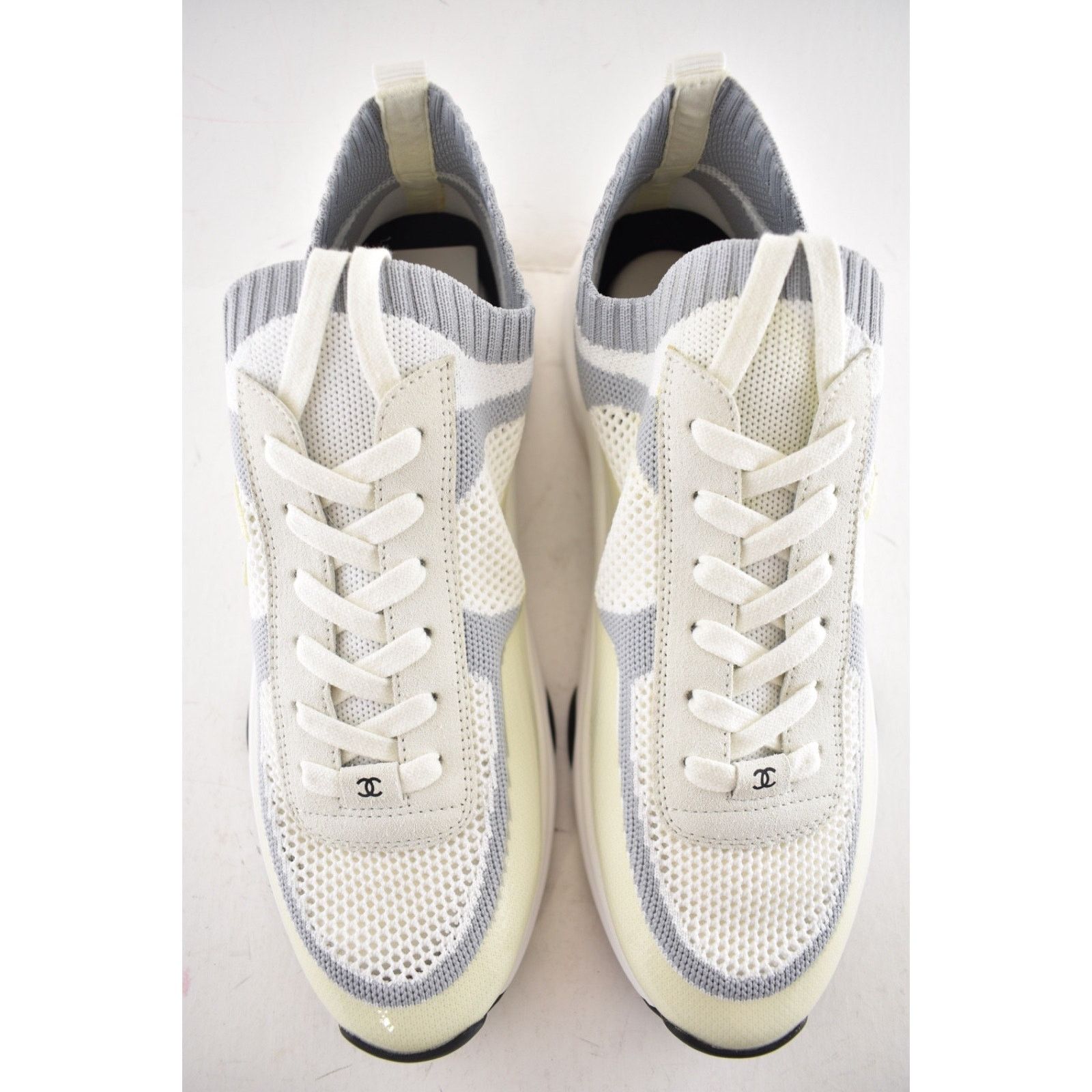Chanel Chanel 22C Mens White Grey Knit Trainer Sneaker 44 11 Size US 11 / EU 44 - 8 Thumbnail