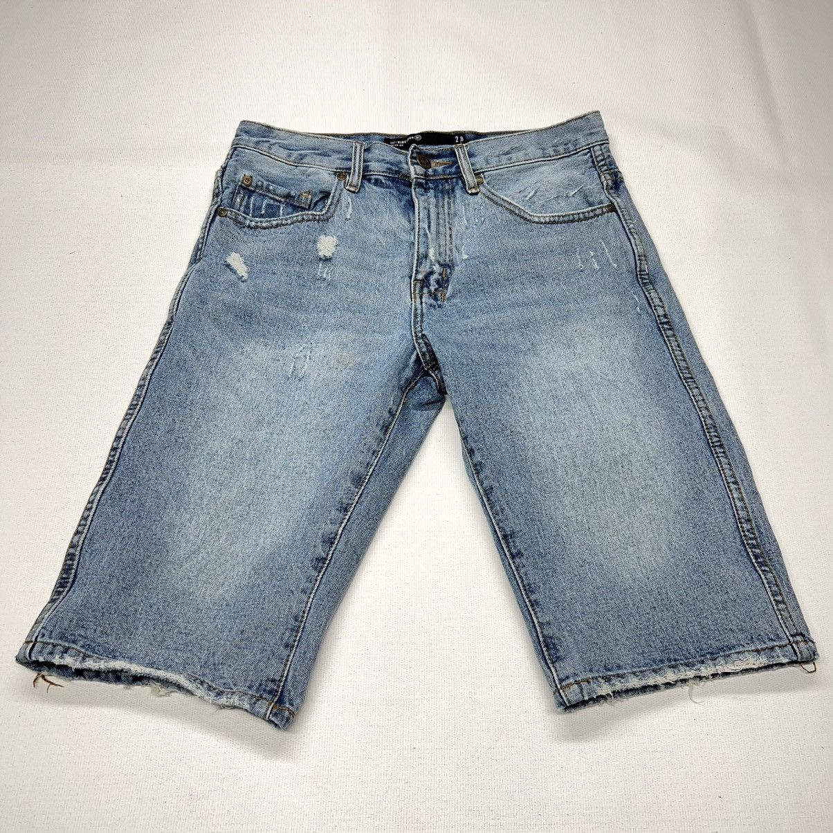 Cotton On Cotton On Jean Shorts Blue 90s Denim Distressed Ripped Faded Size US 28 / EU 44 - 1 Thumbnail