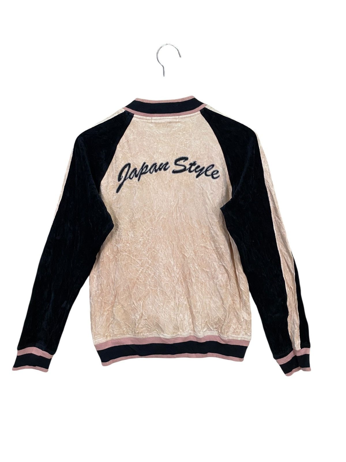 The Difference Vintage difference sukajan jacket skull valvet material Size M / US 6-8 / IT 42-44 - 2 Thumbnail