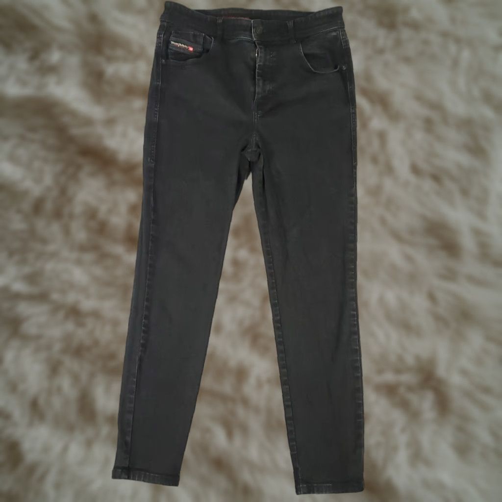 Diesel Diesel Jeans Womens Size 31 Black High Skinny denim Pants J zip button 5-Pocket Classic Modern American Logo Zipper Size 24" / US 00 / IT 34 - 1 Thumbnail