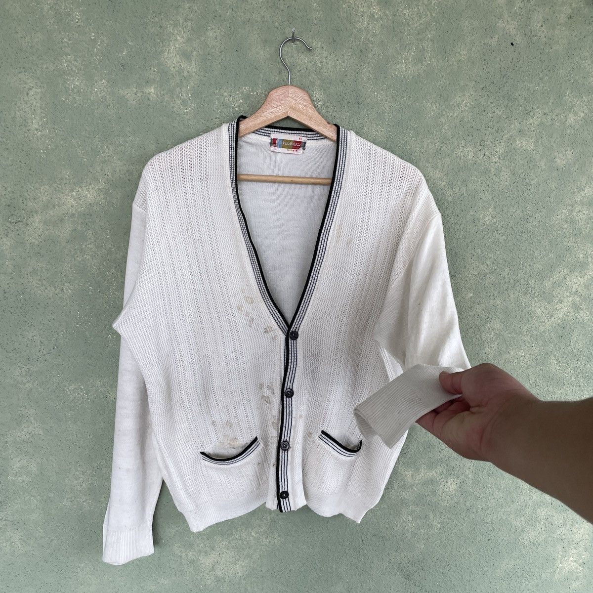 Aran Isles Knitwear Vintage Japanese Brand Dirty Cardigan Cable Knit Sweater Size US M / EU 48-50 / 2 - 2 Thumbnail