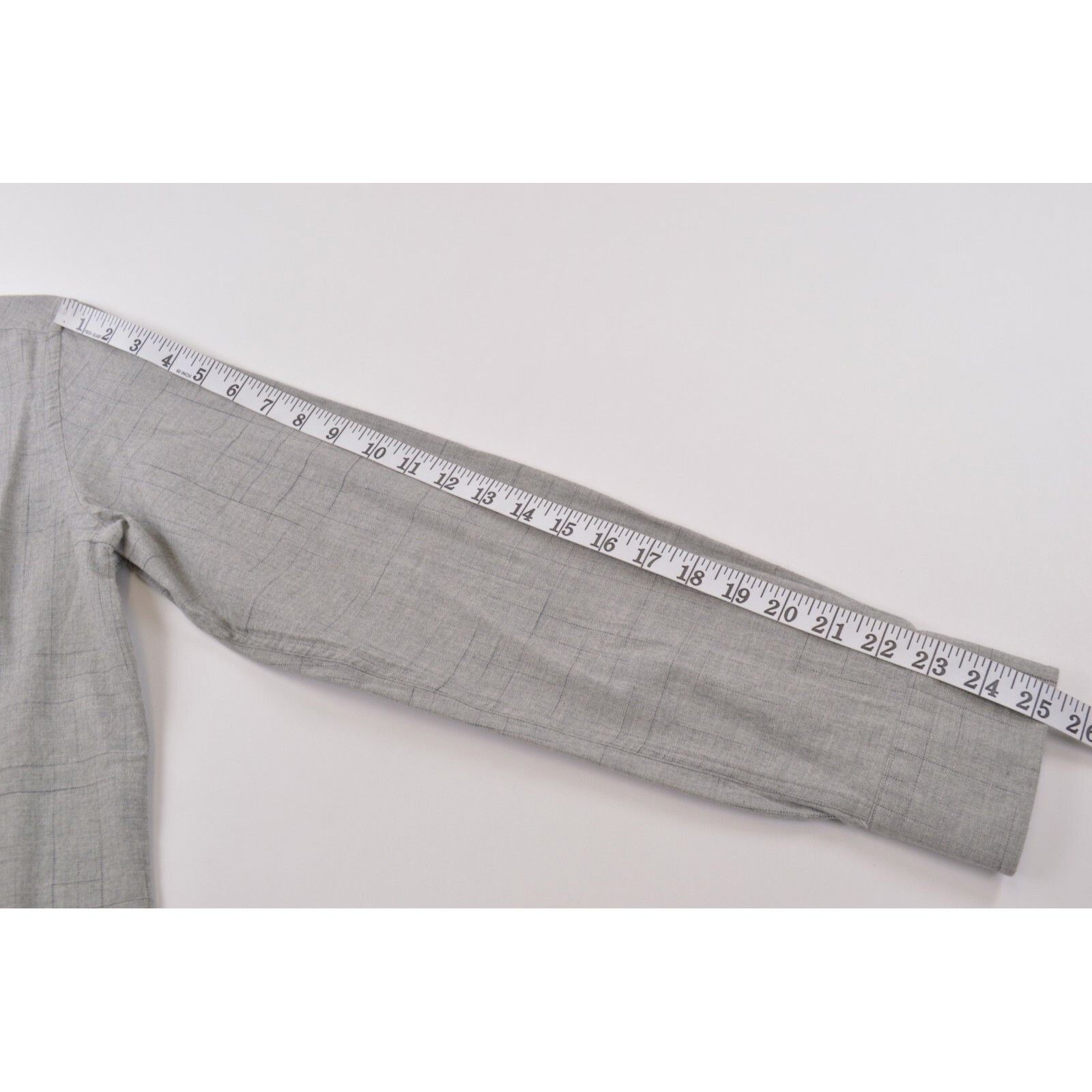 Luciano Barbera Luciano Barbera New with tags Shirt Size M US In Gray Size US M / EU 48-50 / 2 - 6 Thumbnail