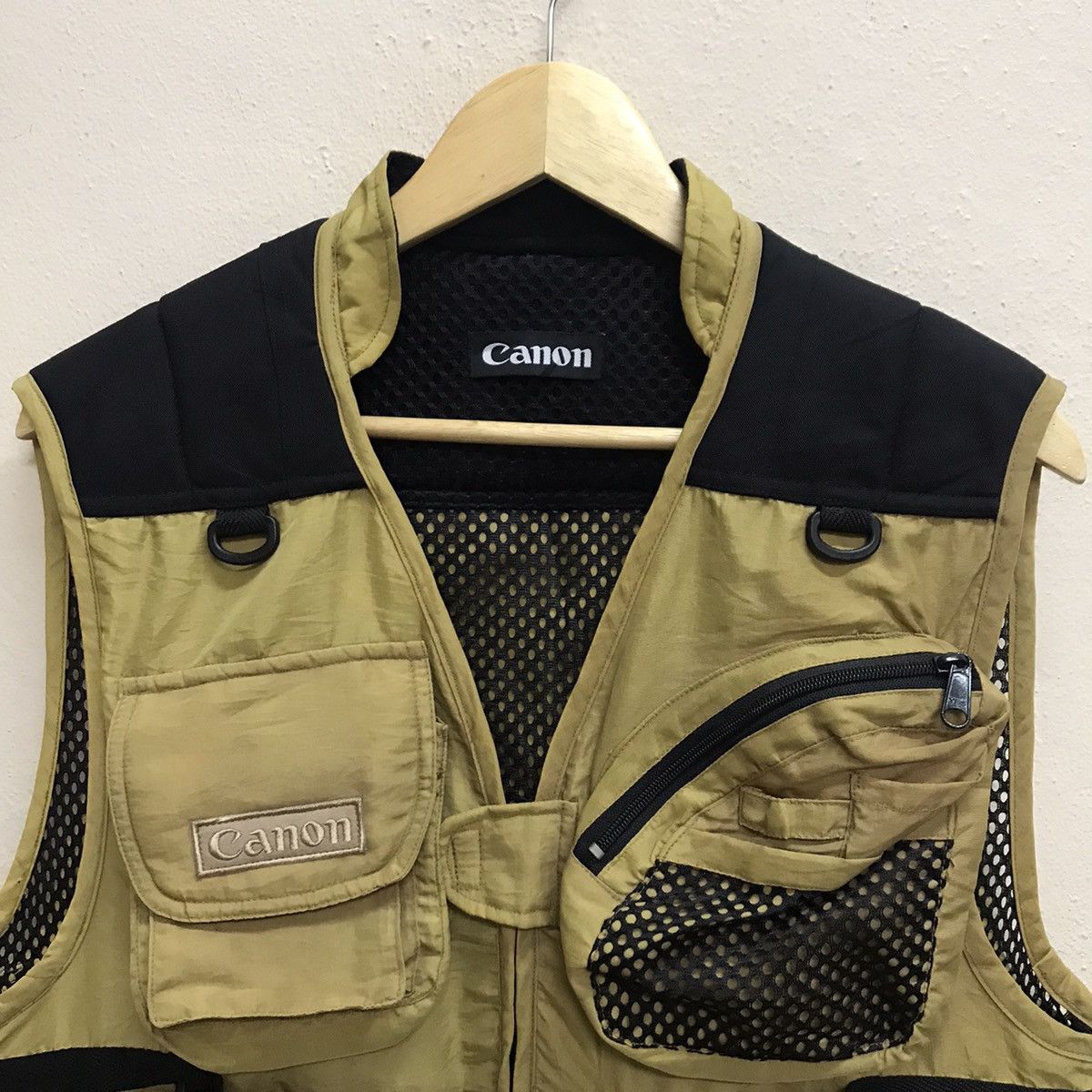 Canon × Japanese Brand Canon Profesional Photographer Vests Size US S / EU 44-46 / 1 - 13 Thumbnail
