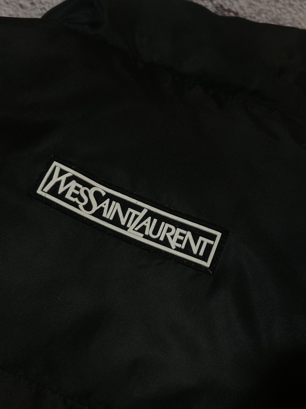 Yves Saint Laurent Yves Saint Laurent Vintage Down Puffer Jacket Black Size US S / EU 44-46 / 1 - 12 Thumbnail