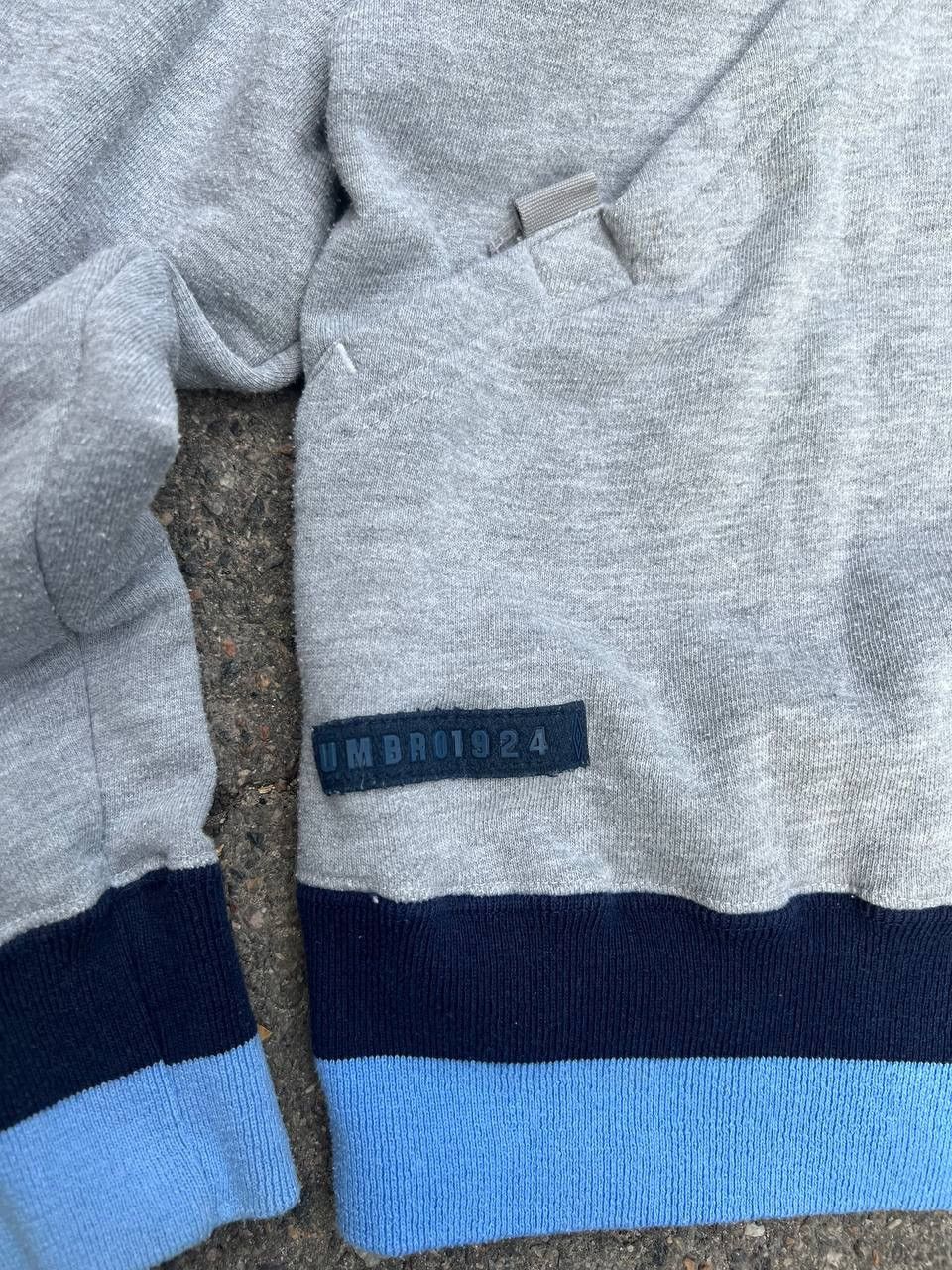 Umbro × Vintage Vintage Y2K Umbro Monogram Lampas Strip 1924 Hoodie Size US XL / EU 56 / 4 - 4 Thumbnail