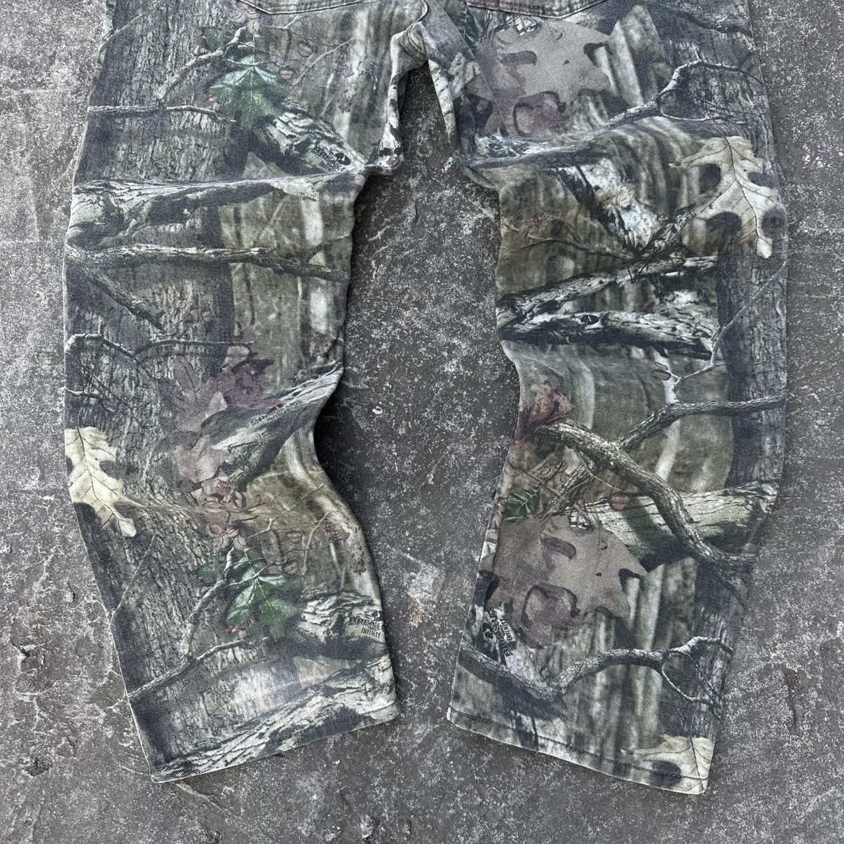 Realtree Crazy Vintage Carhartt Style Realtree Camo Double Knee Size US 37 - 9 Thumbnail