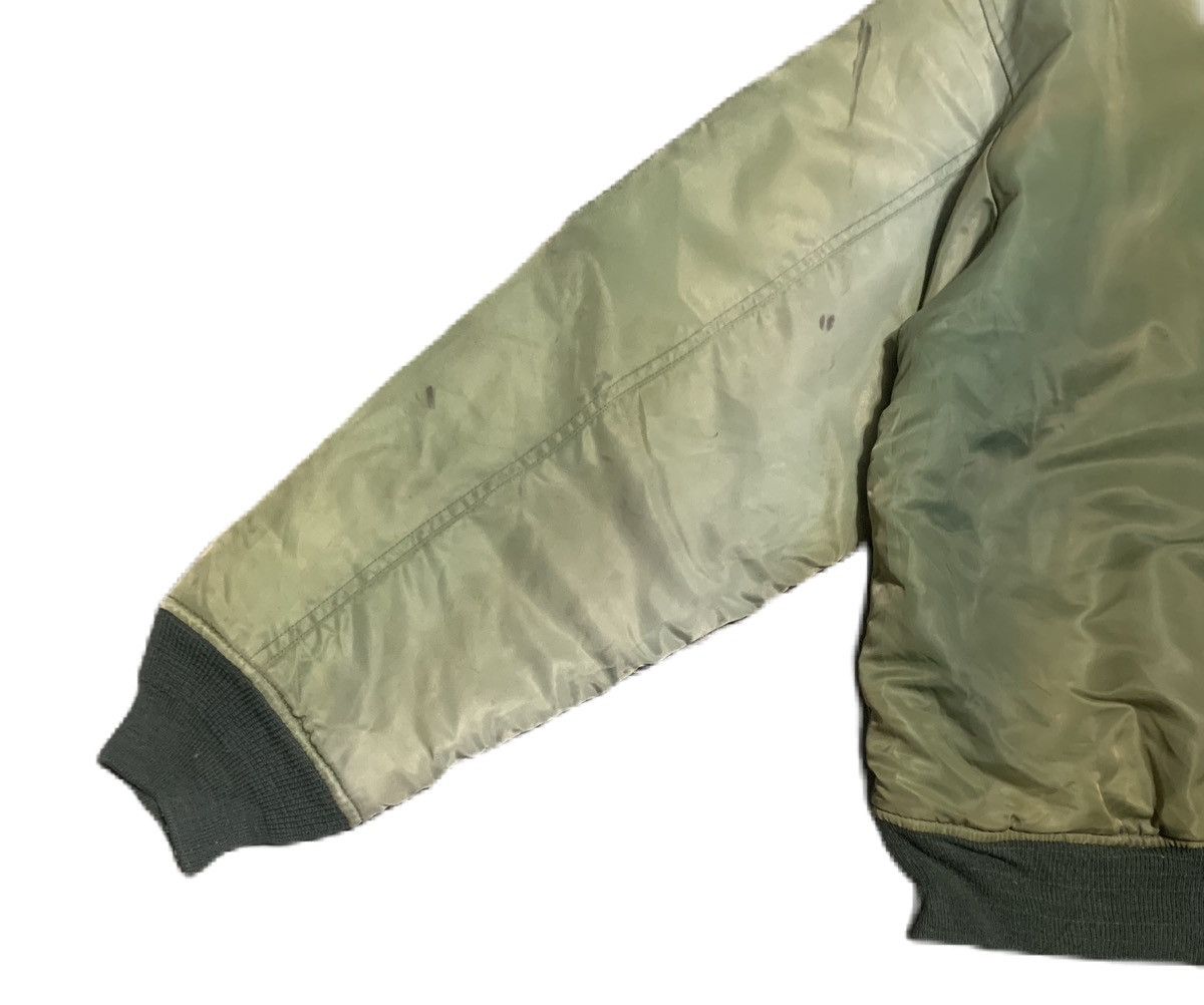 Vintage Trashed Vintage 80s Military Ma-1 Flight Bomber Jacket Size US M / EU 48-50 / 2 - 4 Thumbnail