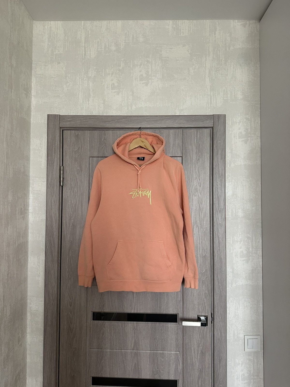 Stussy Stussy Salmon Pink Embroidered Hoodie Size US M / EU 48-50 / 2 - 1 Thumbnail