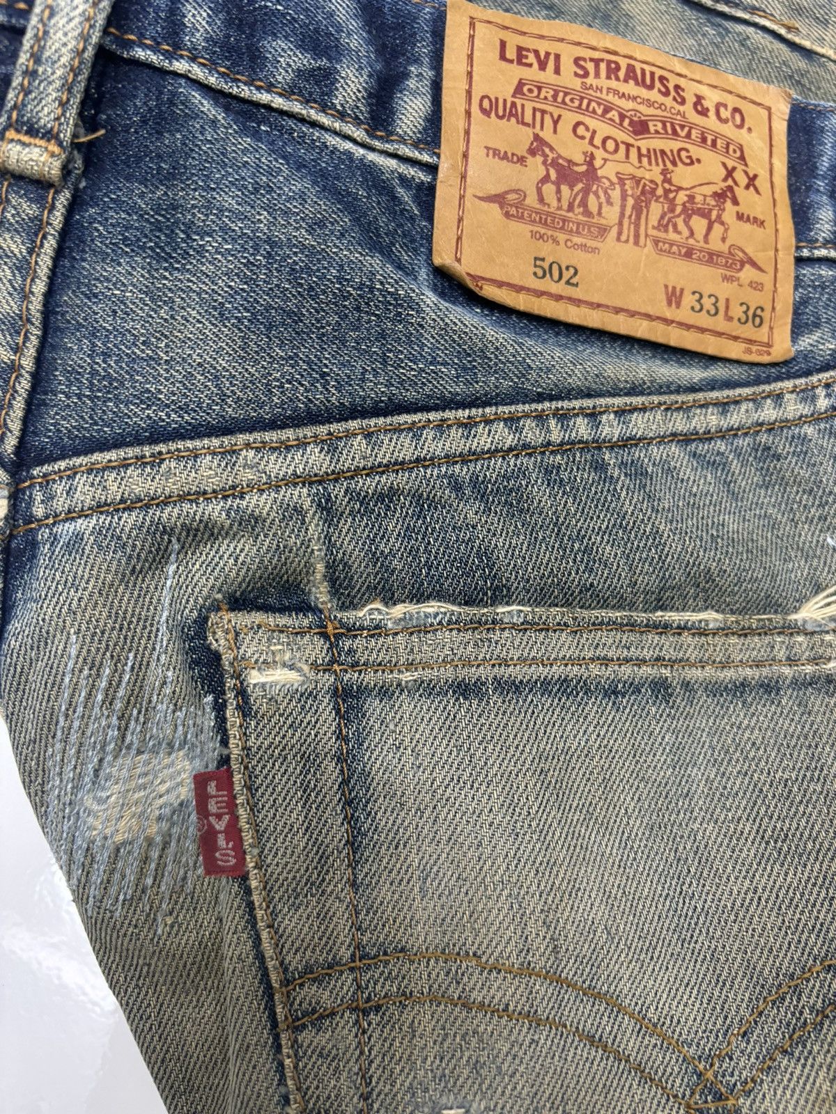 Levi's × Undercover Vintage Levis 502 Big E Selvedge Redline Distressed Denim Size US 31 - 17 Thumbnail