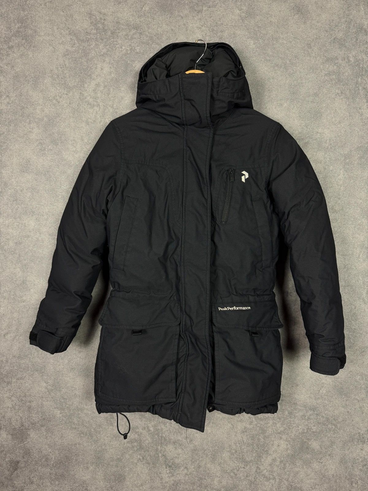 Peak Performance Peak Performance Women Down Parka Hooded Embroidered Logo Size US XS / EU 42 / 0 - 1 Thumbnail
