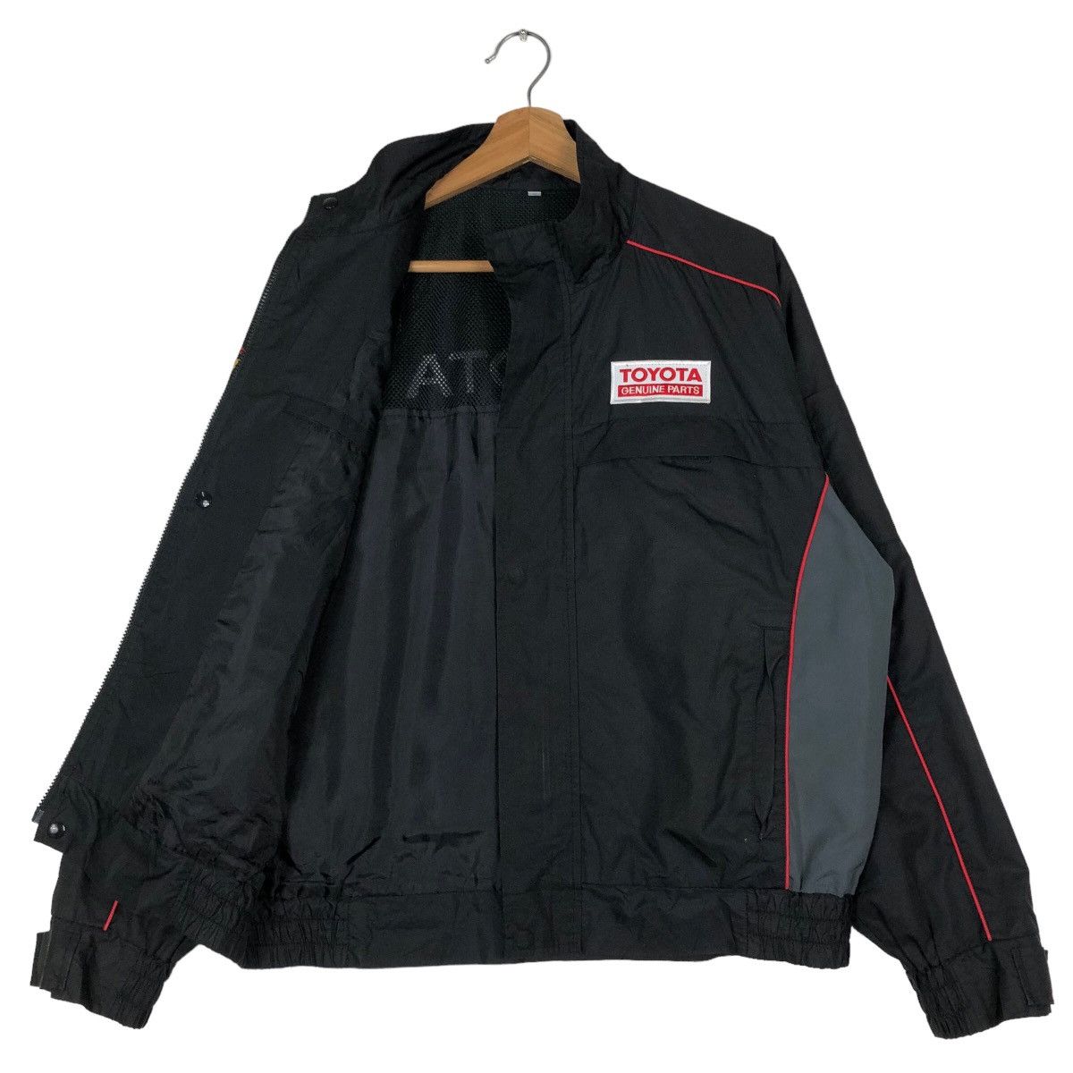 Japanese Brand 🔥Vintage Bomber Jacket Racing Toyota Genuine Parts Size US M / EU 48-50 / 2 - 11 Thumbnail