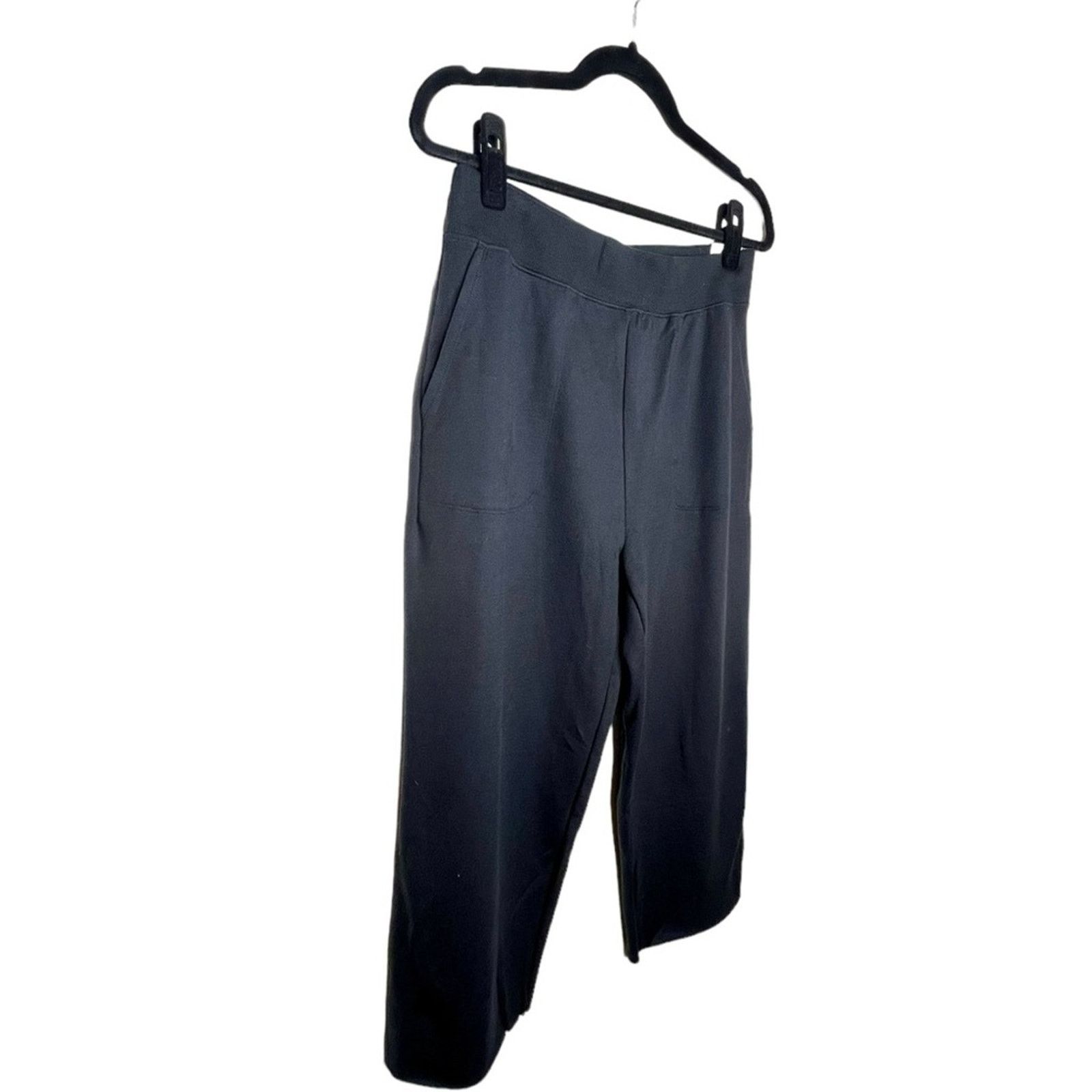 Nike Yoga Luxe Women’s Cropped Fleece Training Pants