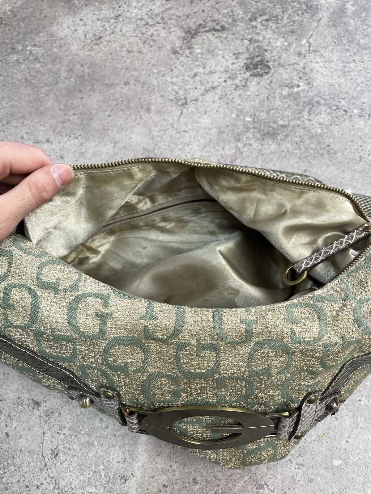Guess × Vintage Rare🔥🔥 Y2K Vintage GUESS Baguette Shoulder Bag Denim Size ONE SIZE - 6 Thumbnail