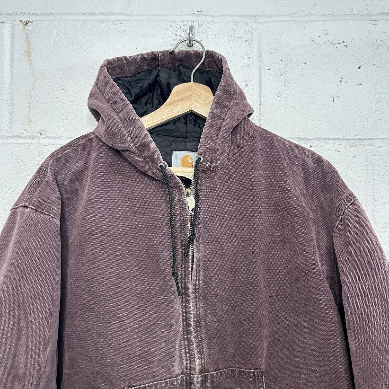 Carhartt Vintage Carhartt Quilted Hooded Jacket “Burgundy/Wine” J06 Size US XL / EU 56 / 4 - 3 Thumbnail