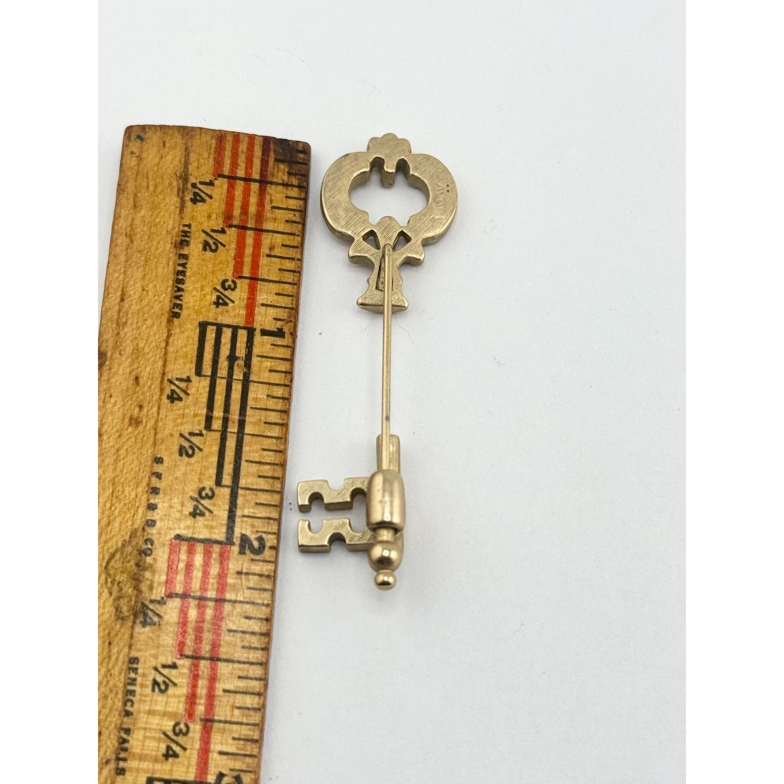 Vintage Vintage Avon Key stick pin Size ONE SIZE - 4 Thumbnail