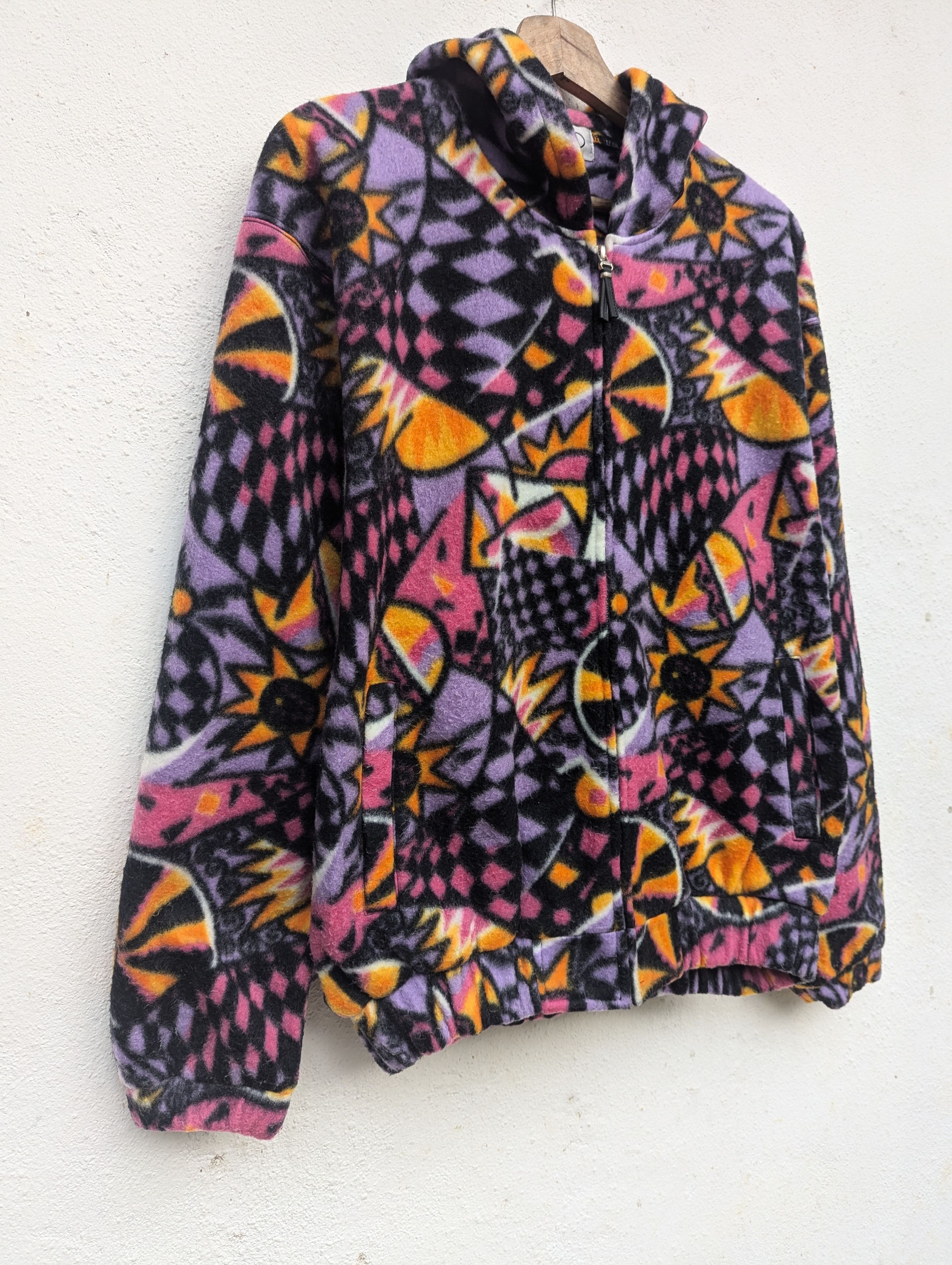 Japanese Brand UNISPO COLOURFULL HOODIE BOMBER JACKET Size US XL / EU 56 / 4 - 3 Thumbnail