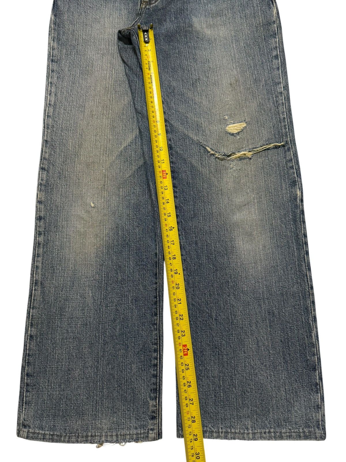 Hanes Vintage 90s Hanes Blue Faded Wash Distressed Wide Leg Baggy Size US 32 / EU 48 - 10 Thumbnail