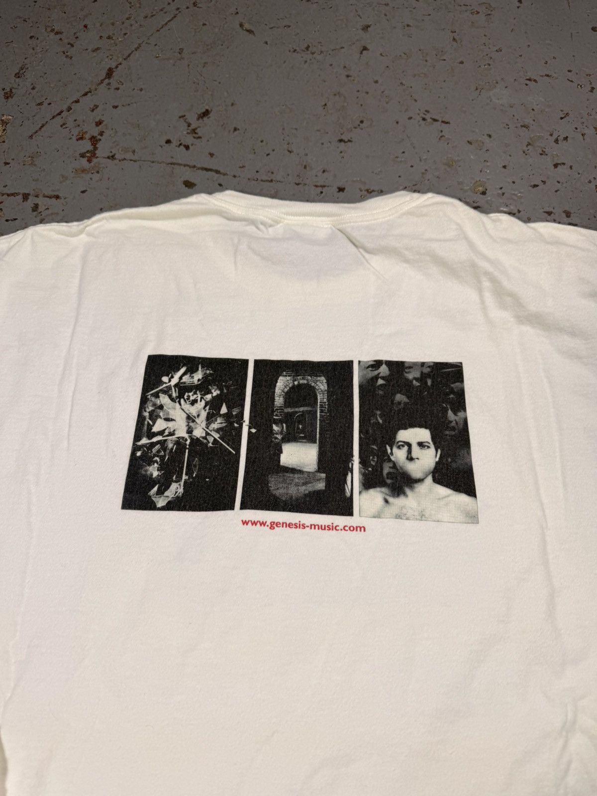 Other Vintage Genesis The Lamb Lies Down On Broadway Tour Tee Size US L / EU 52-54 / 3 - 5 Thumbnail