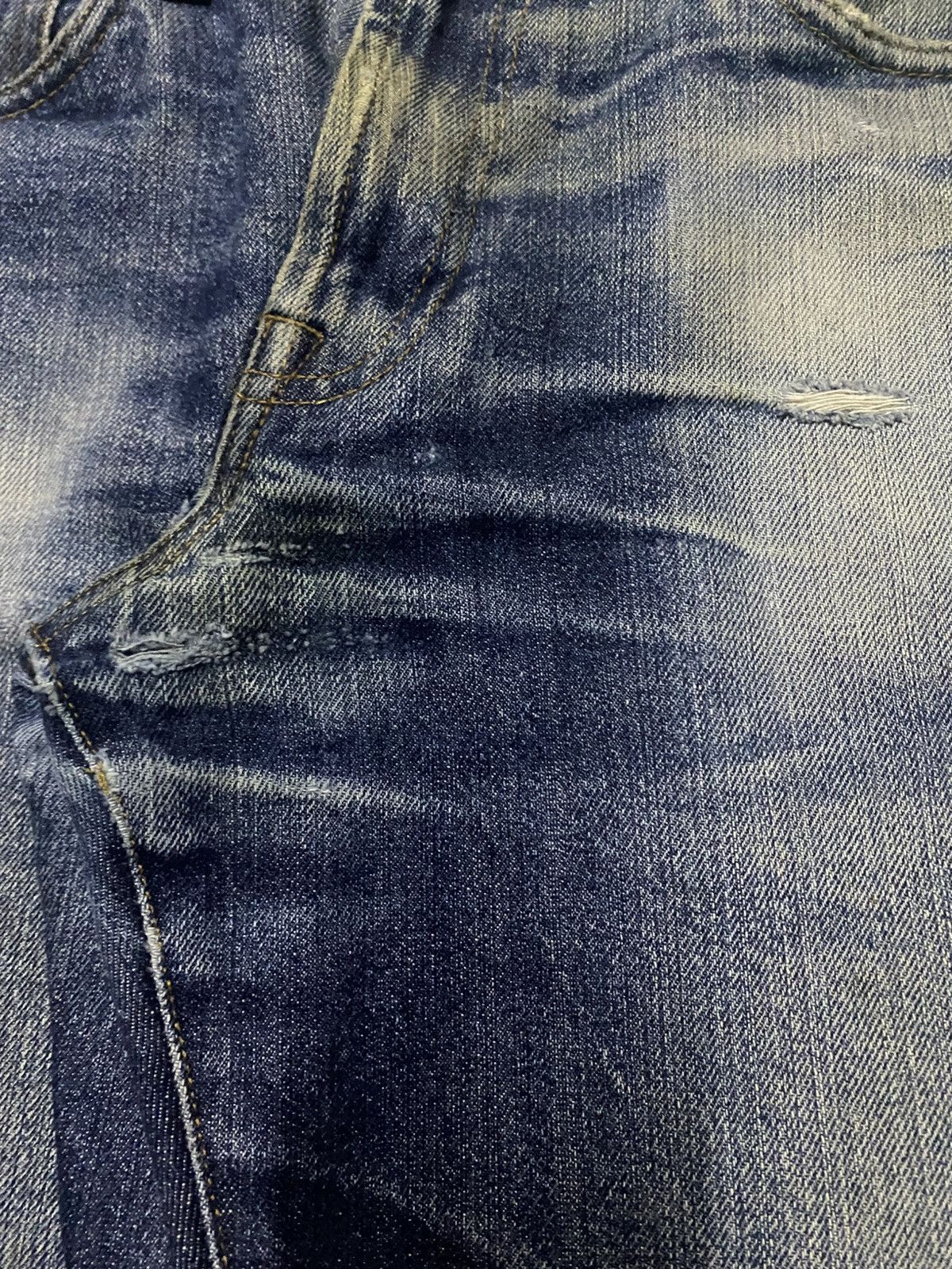 Japanese Brand Vintage Japanese Brand Sand Fade Wash Distressed Loose Jeans Size US 32 / EU 48 - 8 Thumbnail