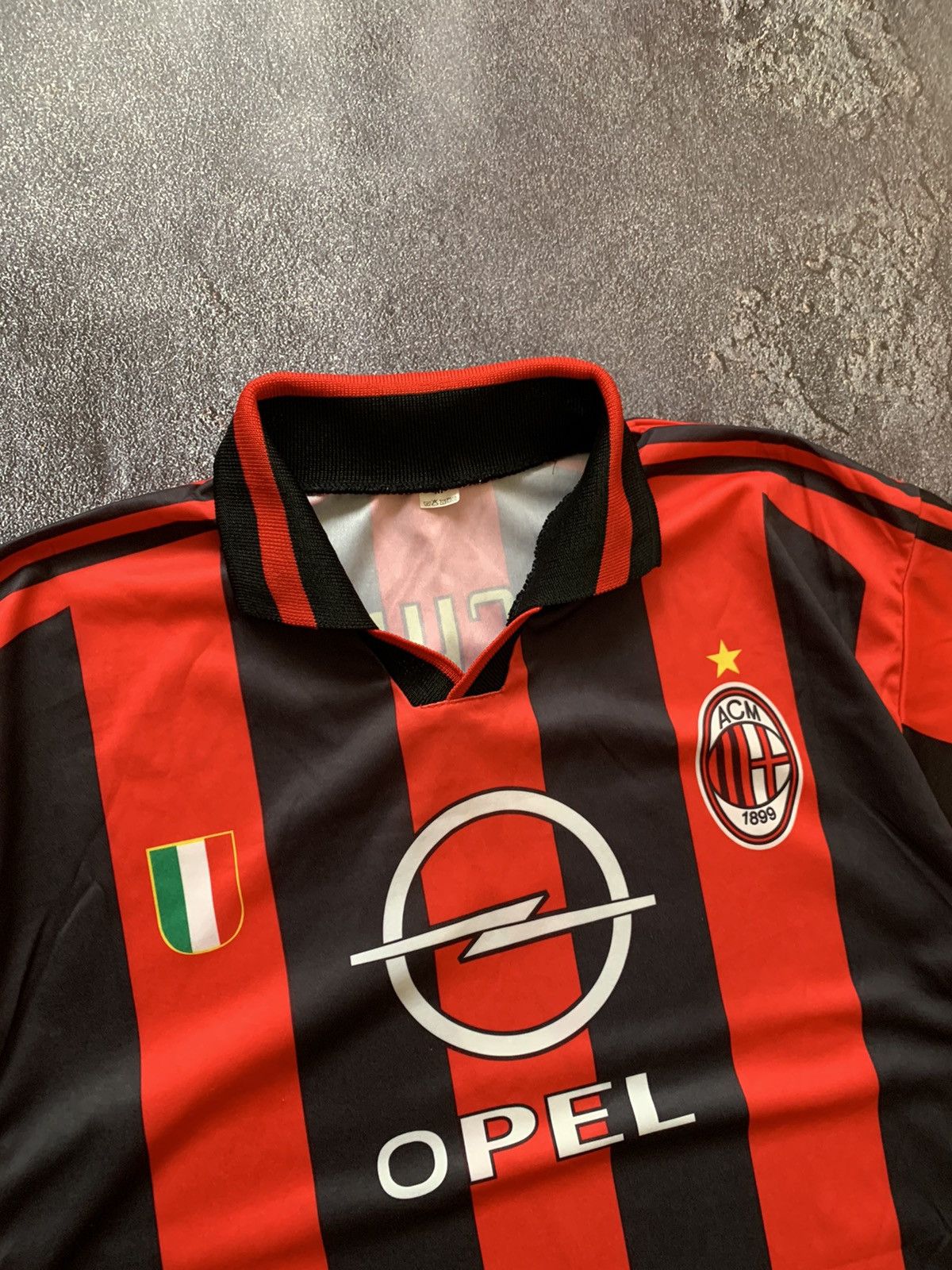 Vintage Vintage AC Milan Soccer Jersey #7 Shevchenko Bootleg Size US M / EU 48-50 / 2 - 5 Thumbnail
