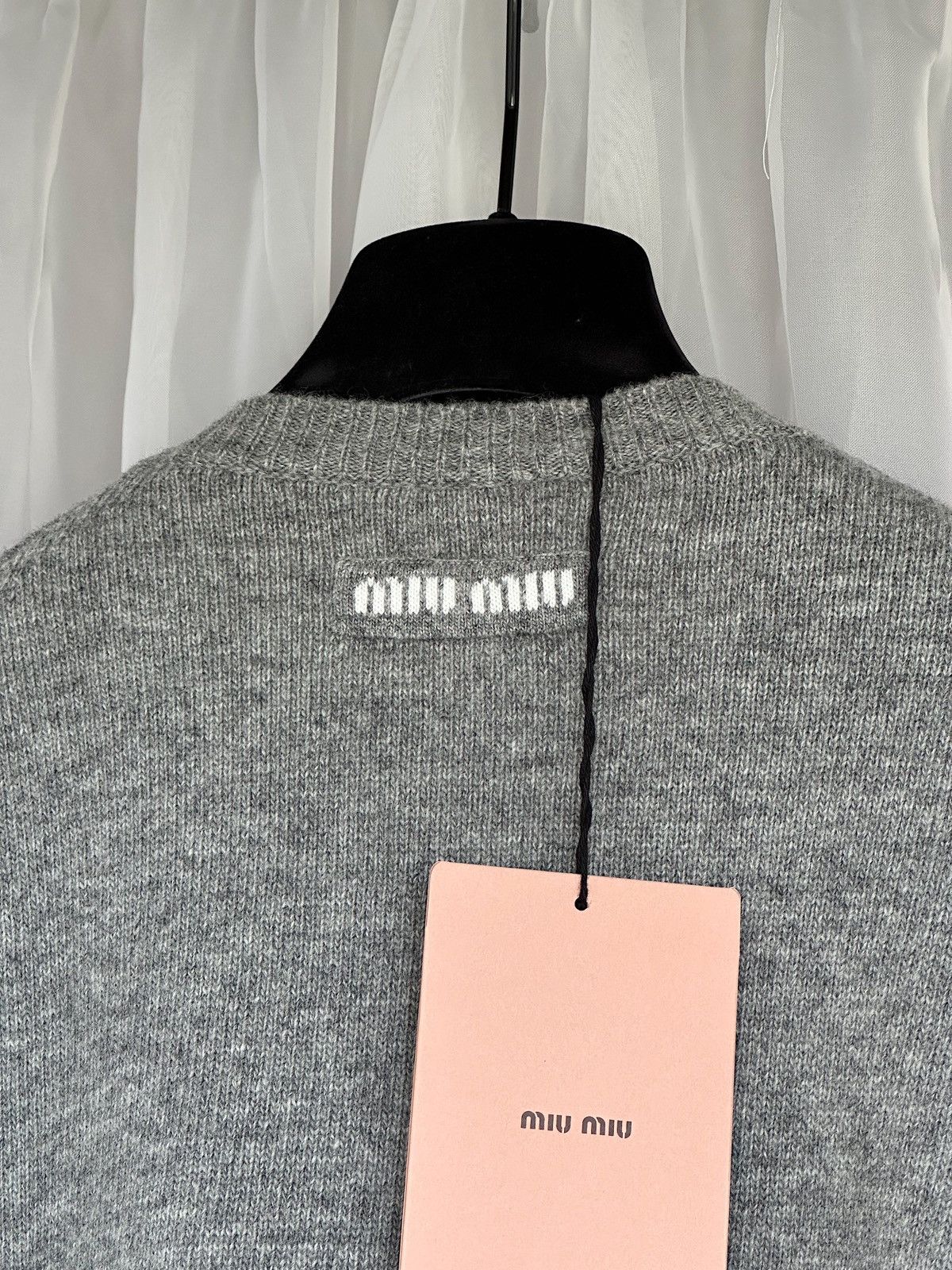 Miu Miu *NEW* MIU MIU SS2022 $1890 Cropped Logo Sweater runway wool Size M / US 6-8 / IT 42-44 - 7 Thumbnail