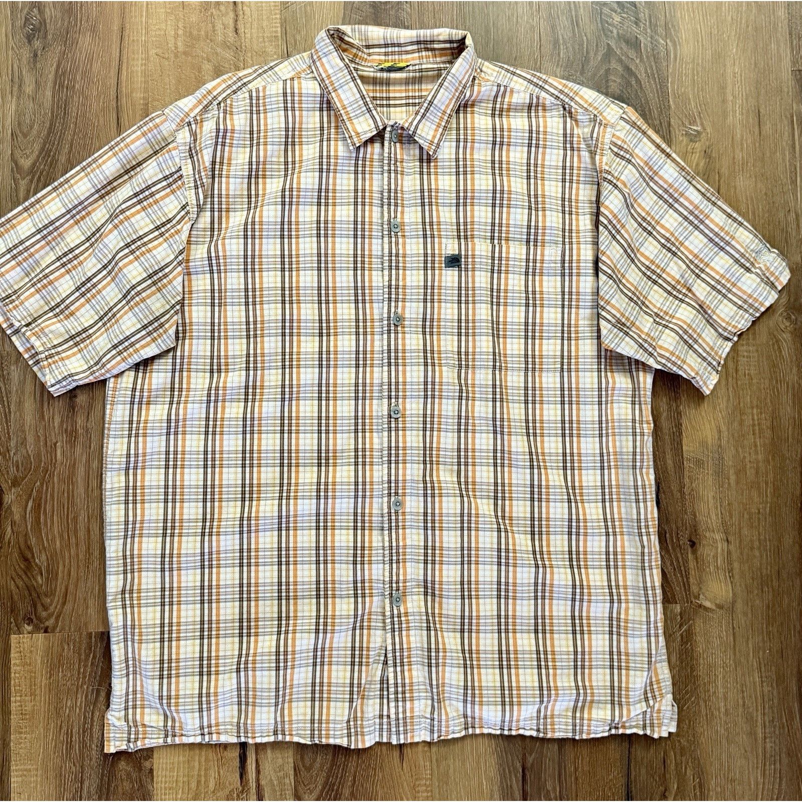 The North Face The North Face Men’s Beige Plaid SS Button Down Size XL Size US XL / EU 56 / 4 - 1 Thumbnail