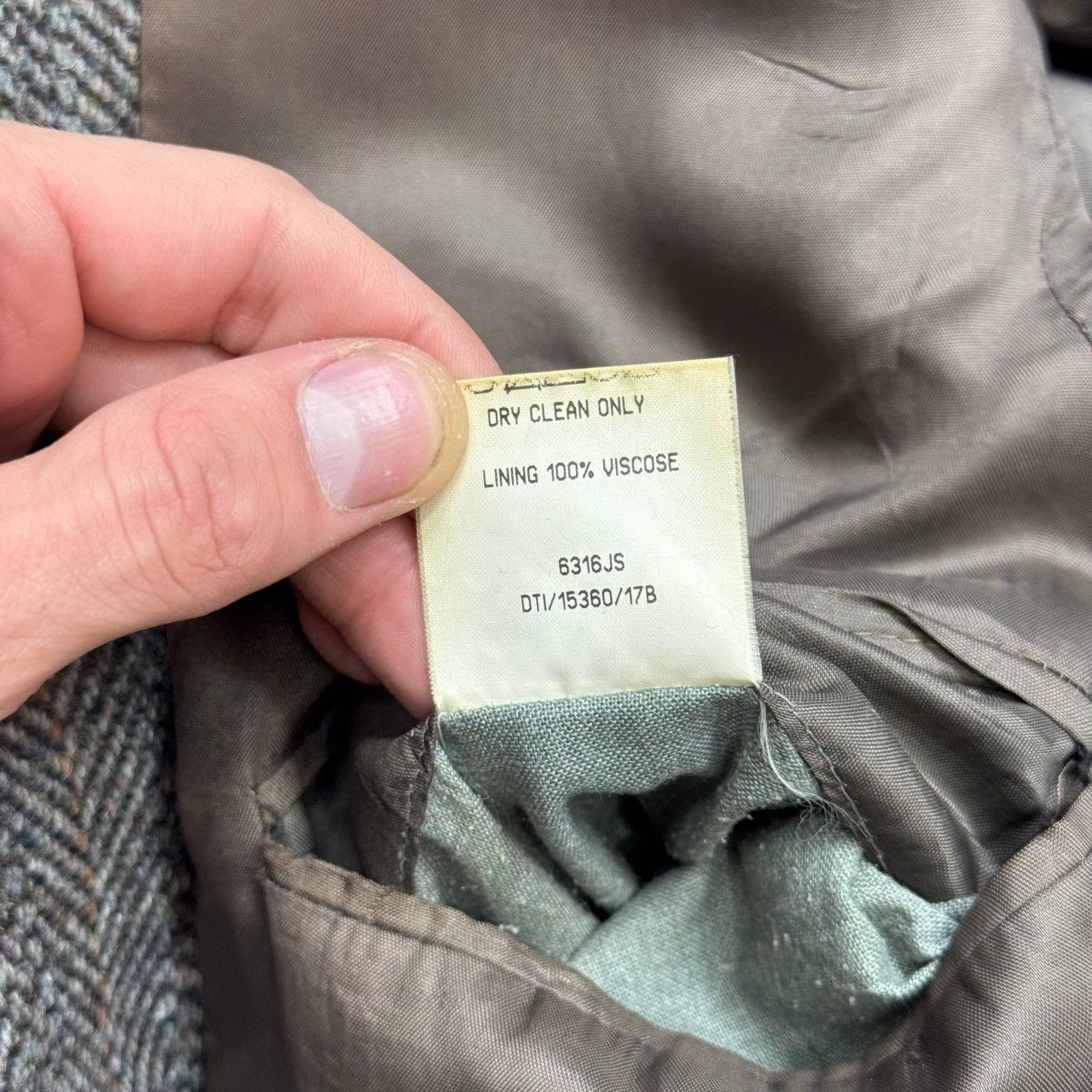 Harris Tweed Harris Tweed Blazer Handwoven 80s Scottish Wool Herringbone Size 42R - 4 Thumbnail