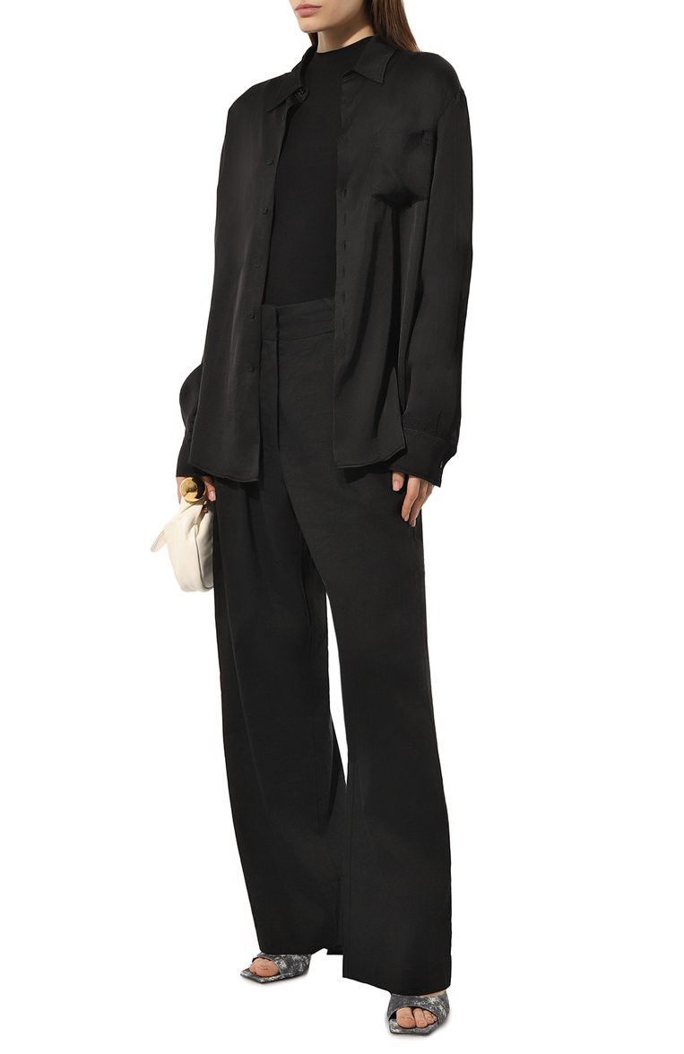 Balenciaga o1w1db10625 Long Sleeve T-Shirt in Black Size XL / US 12-14 / IT 48-50 - 2 Thumbnail
