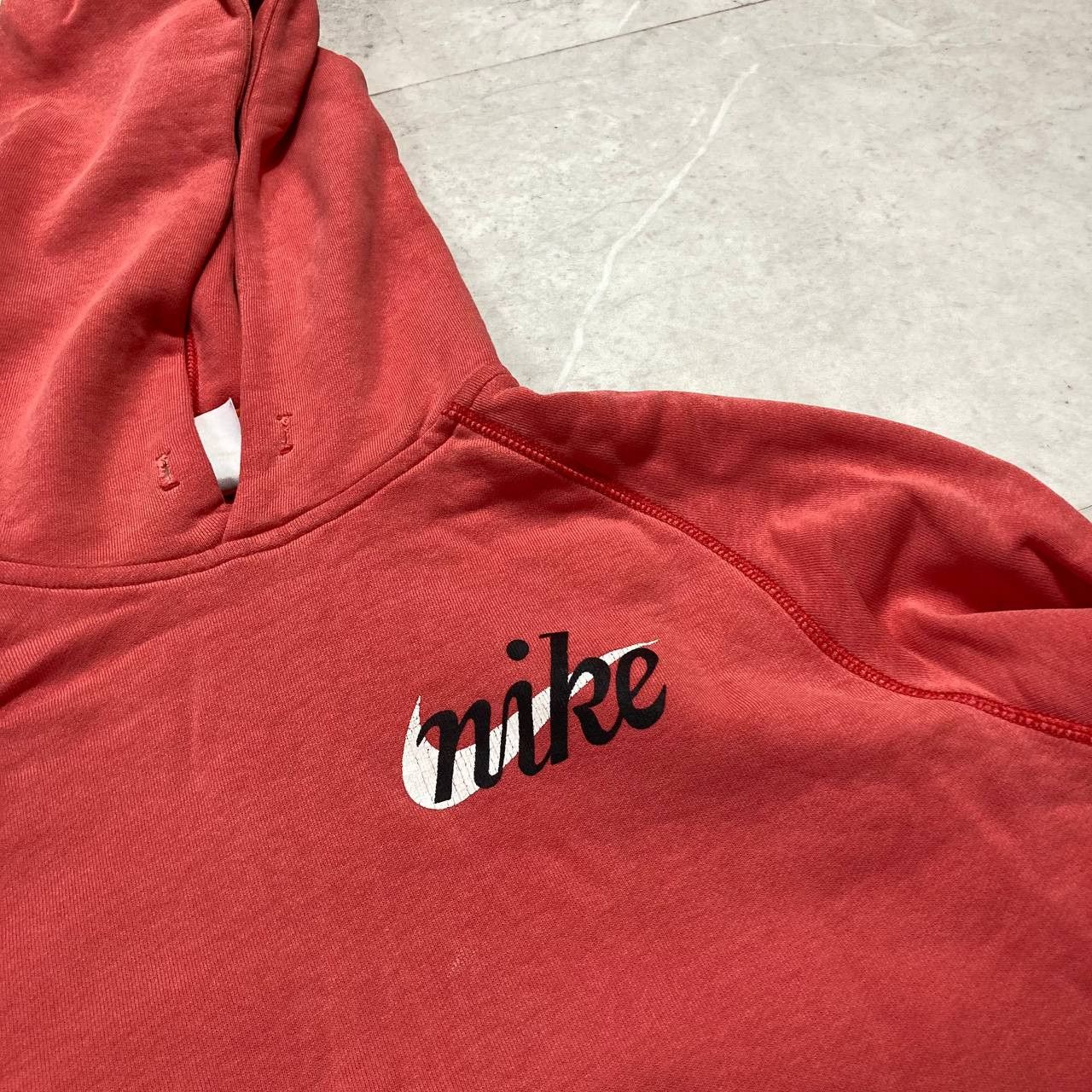 Nike Vintage Nike Track & Field Hoodie Size US M / EU 48-50 / 2 - 3 Thumbnail