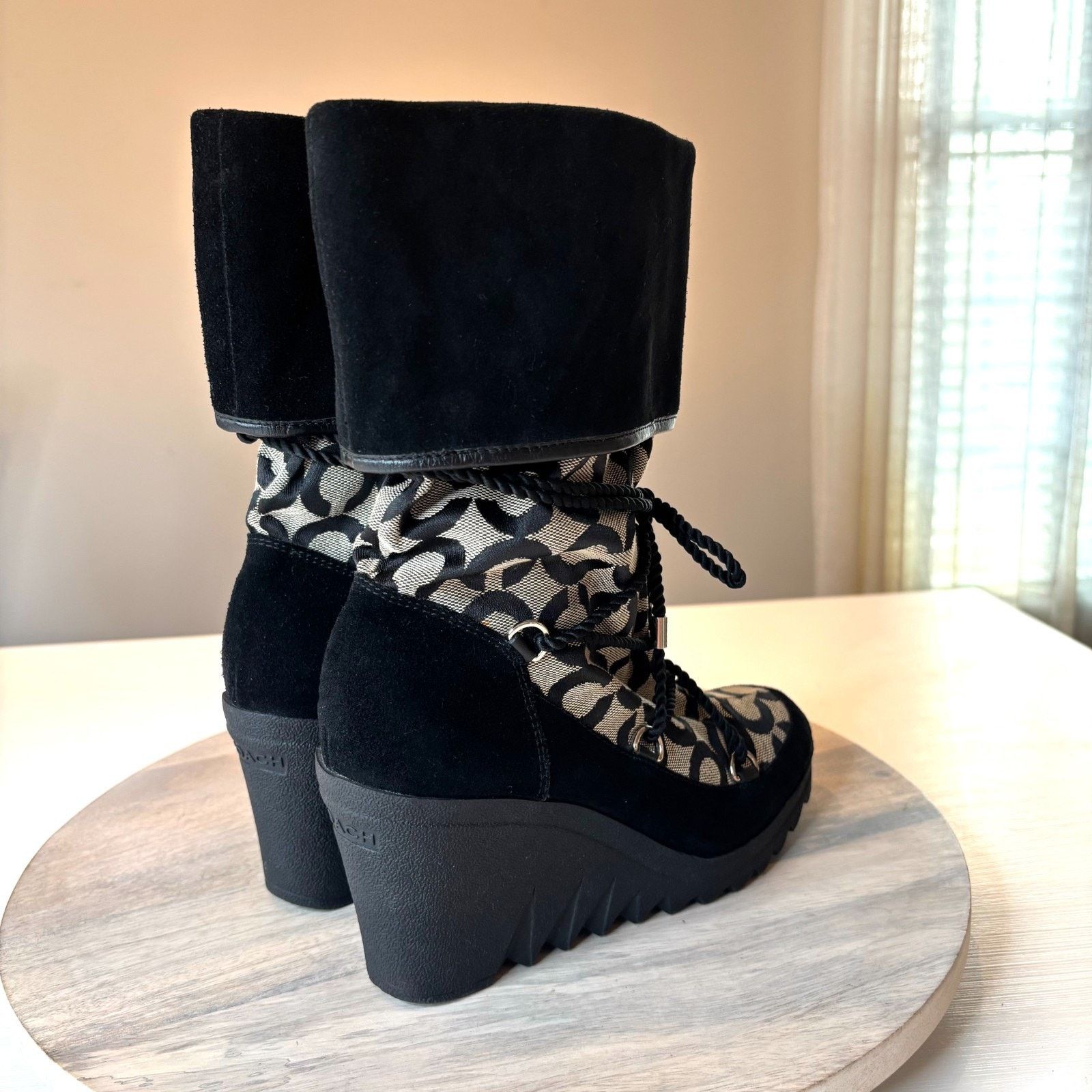 Coach Coach Signature Wedge Winter Boots Black Suede Women's 7.5 Size US 7.5 / IT 37.5 - 5 Thumbnail