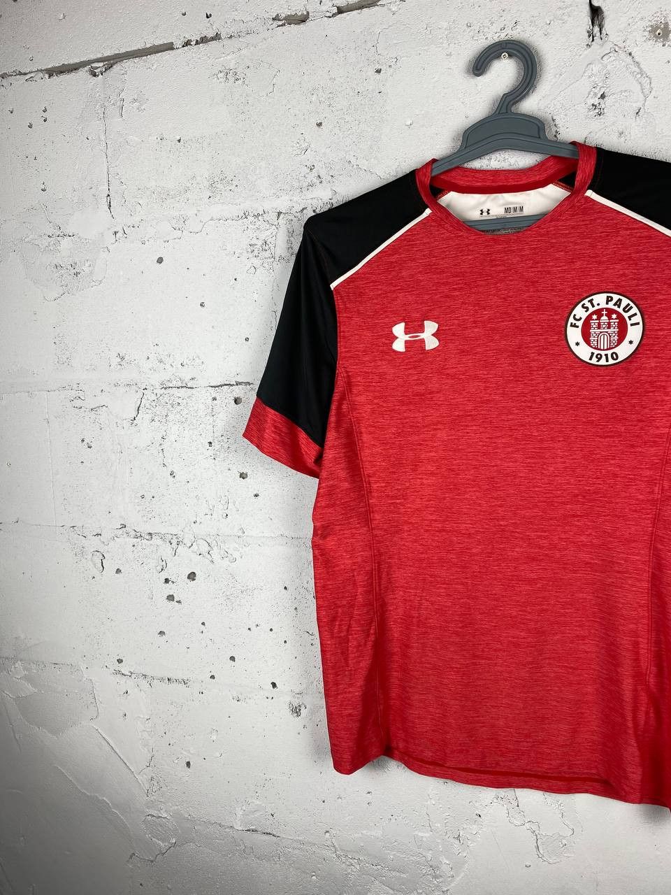 Under Armour Under Armour St.Pauli Home vintage soccer jersey unique Size US M / EU 48-50 / 2 - 3 Thumbnail