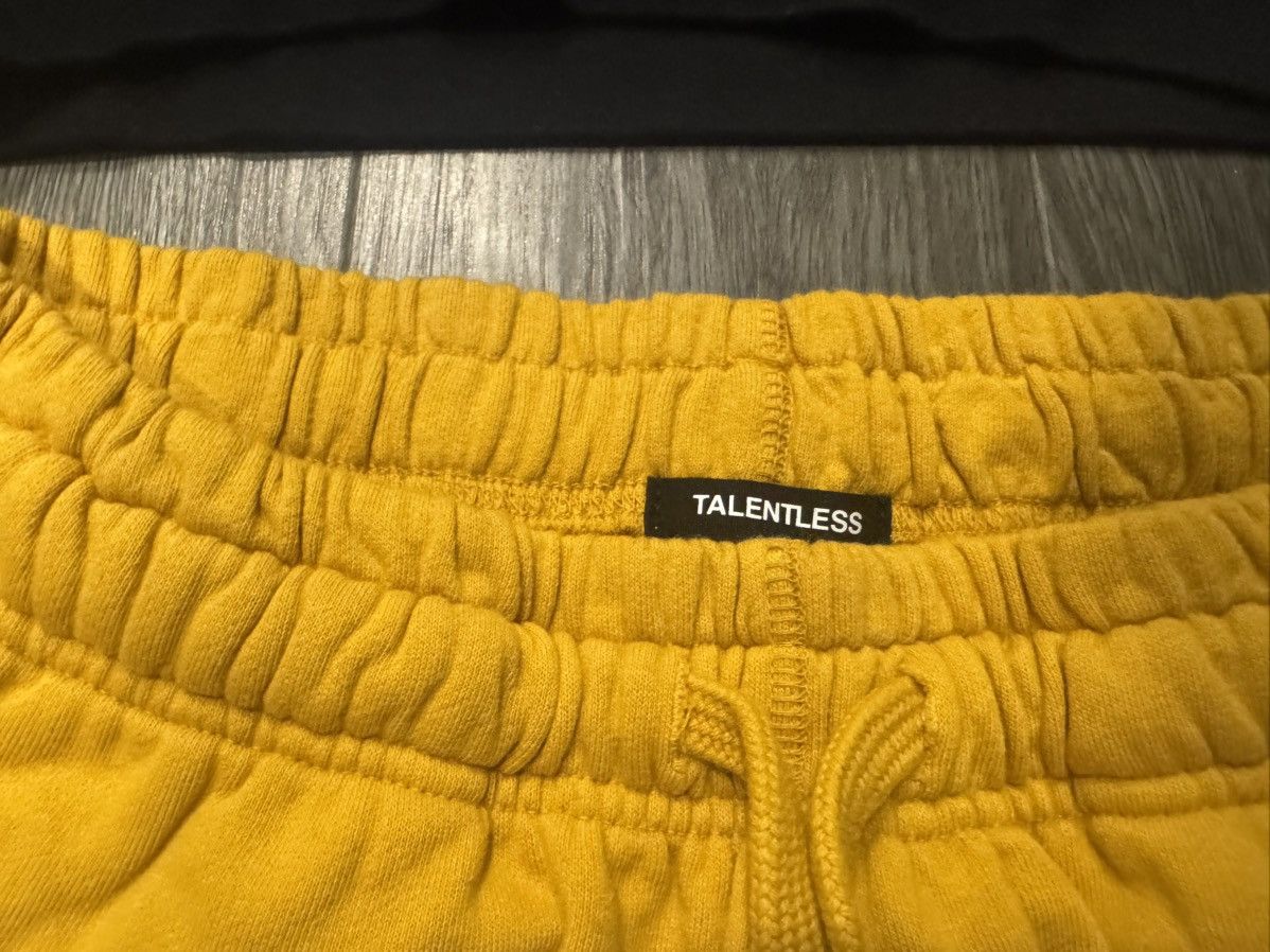Talentless NEW Talentless sz SML bundle. Black/yellow hoodie shorts set Size S / US 4 / IT 40 - 6 Thumbnail