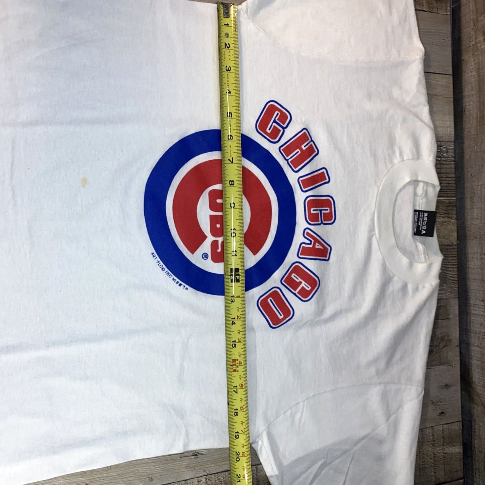 Vintage VINTAGE Cubs tee Screen Stars Best Made in USA L Men White USA 1992 Rare Shirt Size US L / EU 52-54 / 3 - 6 Thumbnail
