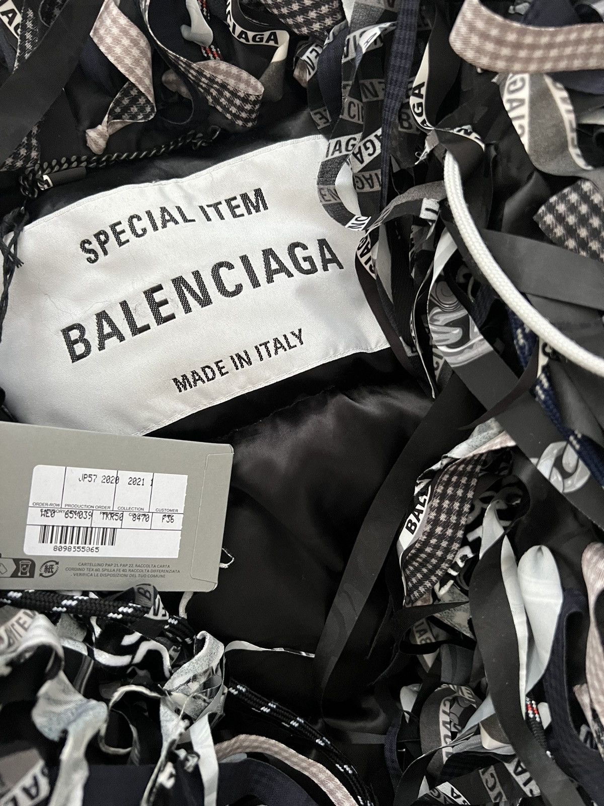 Balenciaga Balenciaga Pagoda Shoulder Coat Size US M / EU 48-50 / 2 - 12 Thumbnail
