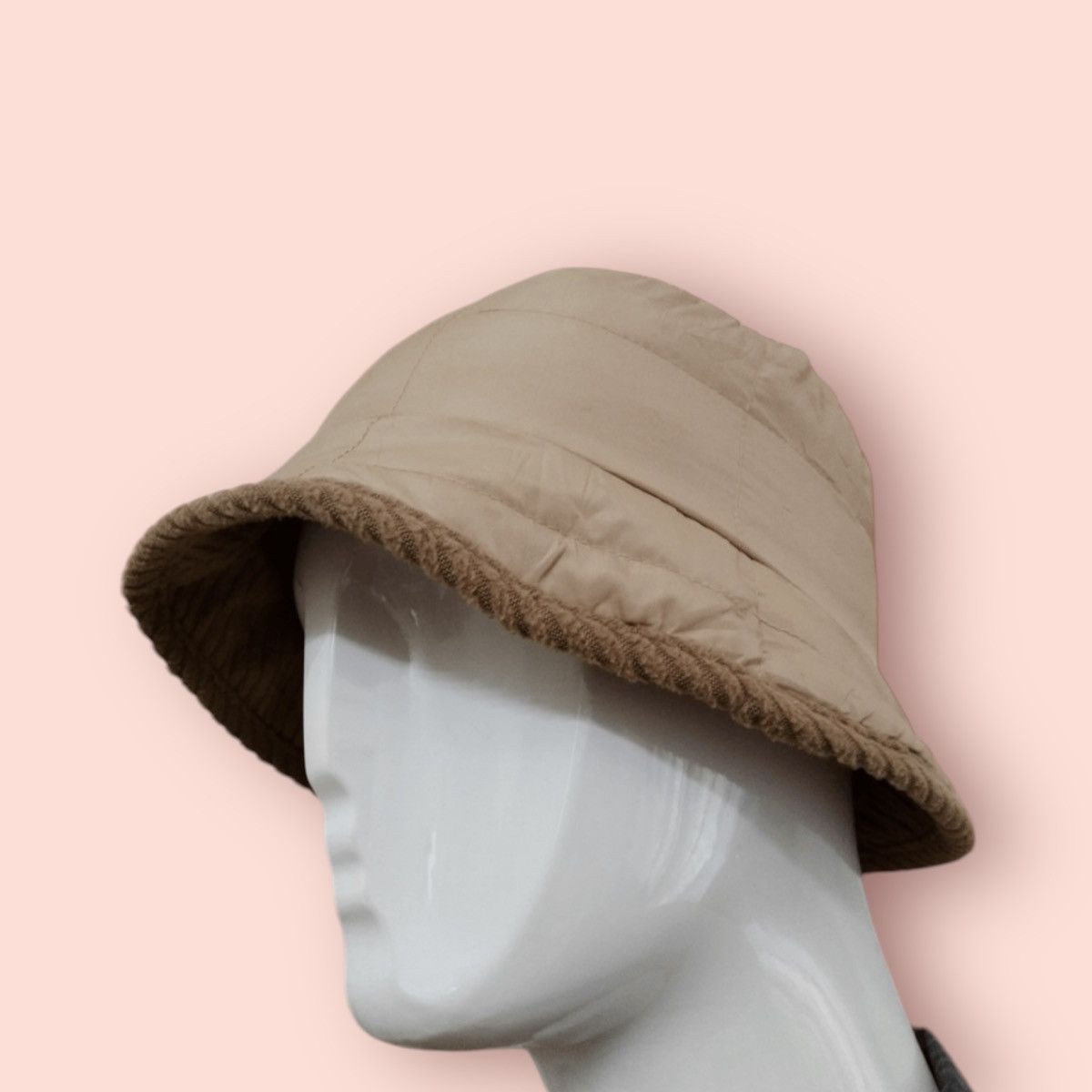 Edition Japan REVERSIBLE CORDUROY/NYLON BUCKET HAT Size ONE SIZE - 11 Thumbnail