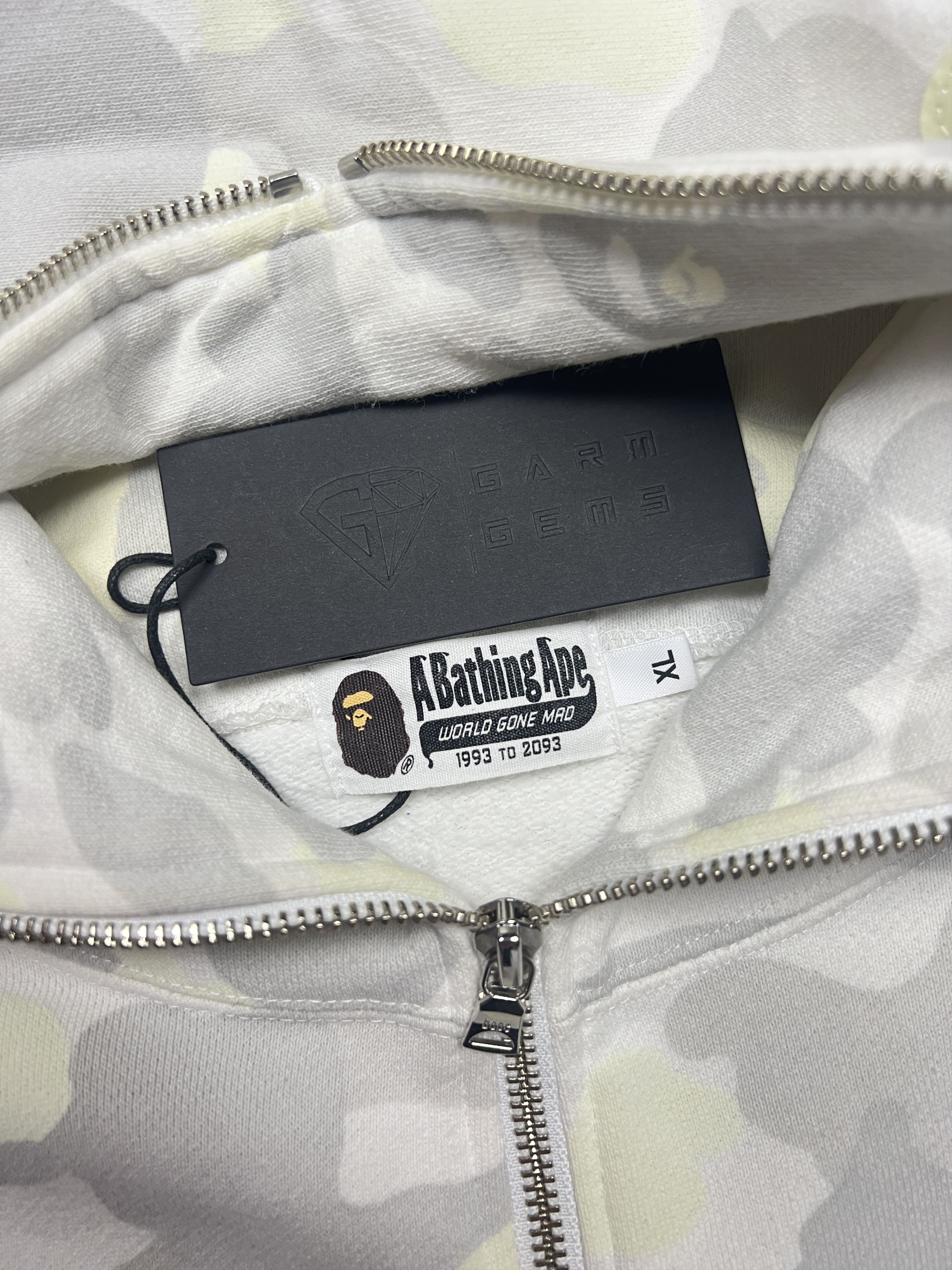 Bape A Bathing Ape Shark Camo Glow In The Dark Full Zip Hoodie Size US XL / EU 56 / 4 - 8 Thumbnail