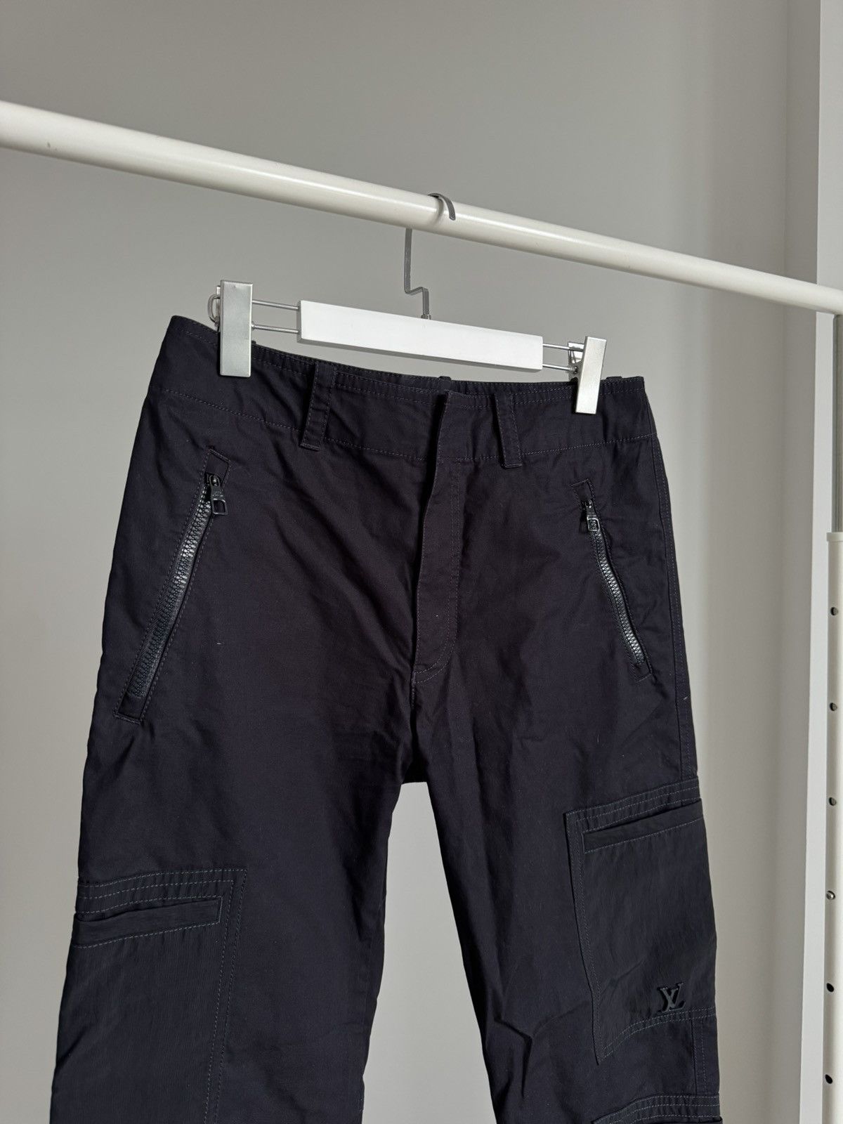Louis Vuitton Louis Vuitton Navy Cargo Size US 32 / EU 48 - 3 Thumbnail