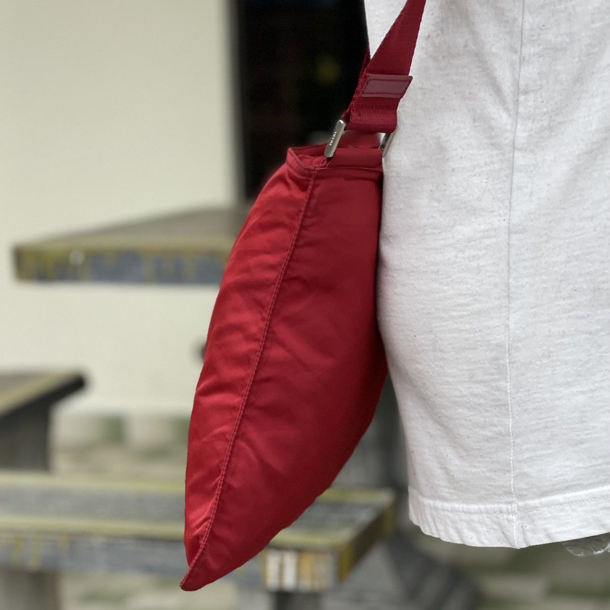 Prada Prada Red Tessuto Triangle Logo Nylon Crossbody Size ONE SIZE - 3 Thumbnail
