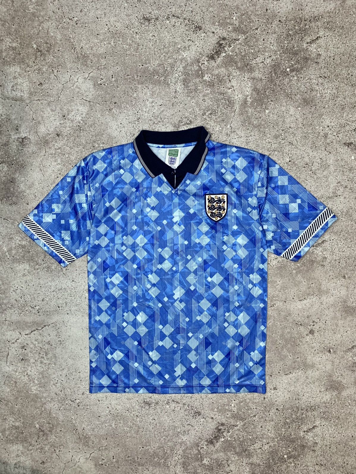 Vintage 1990 1992 England National ScoreDraw Vintage Soccer Jersey Size US M / EU 48-50 / 2 - 1 Thumbnail