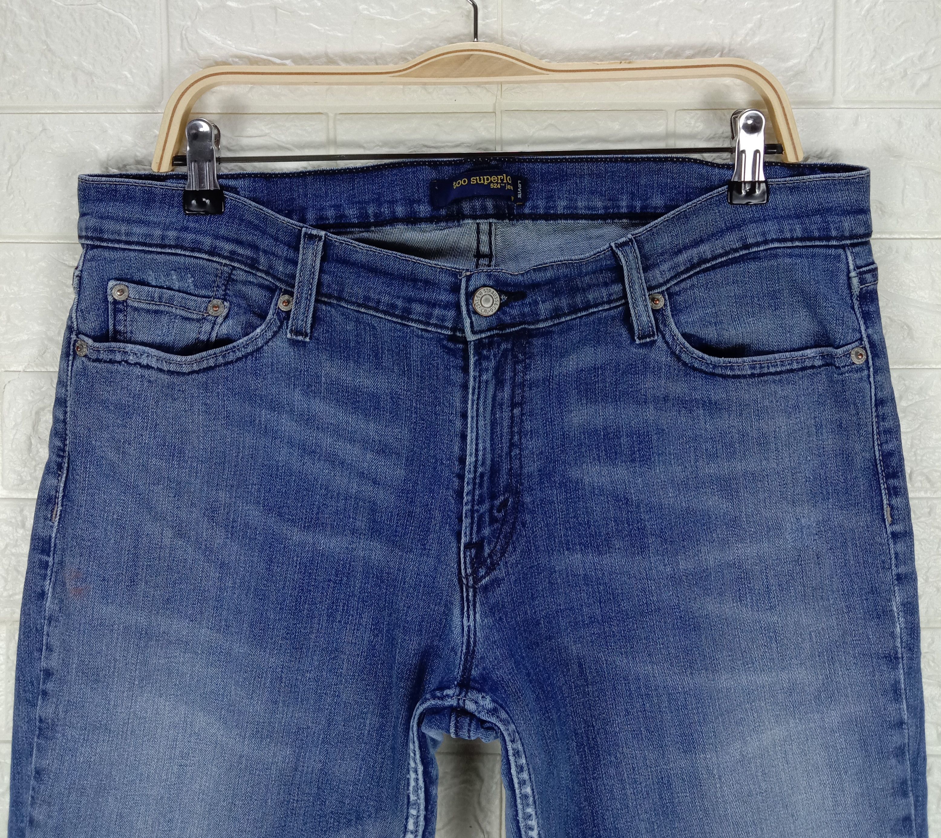 Levi's Vintage Levi's 524 Jeans Distressed Denim Size 34" / US 12 / IT 48 - 2 Thumbnail