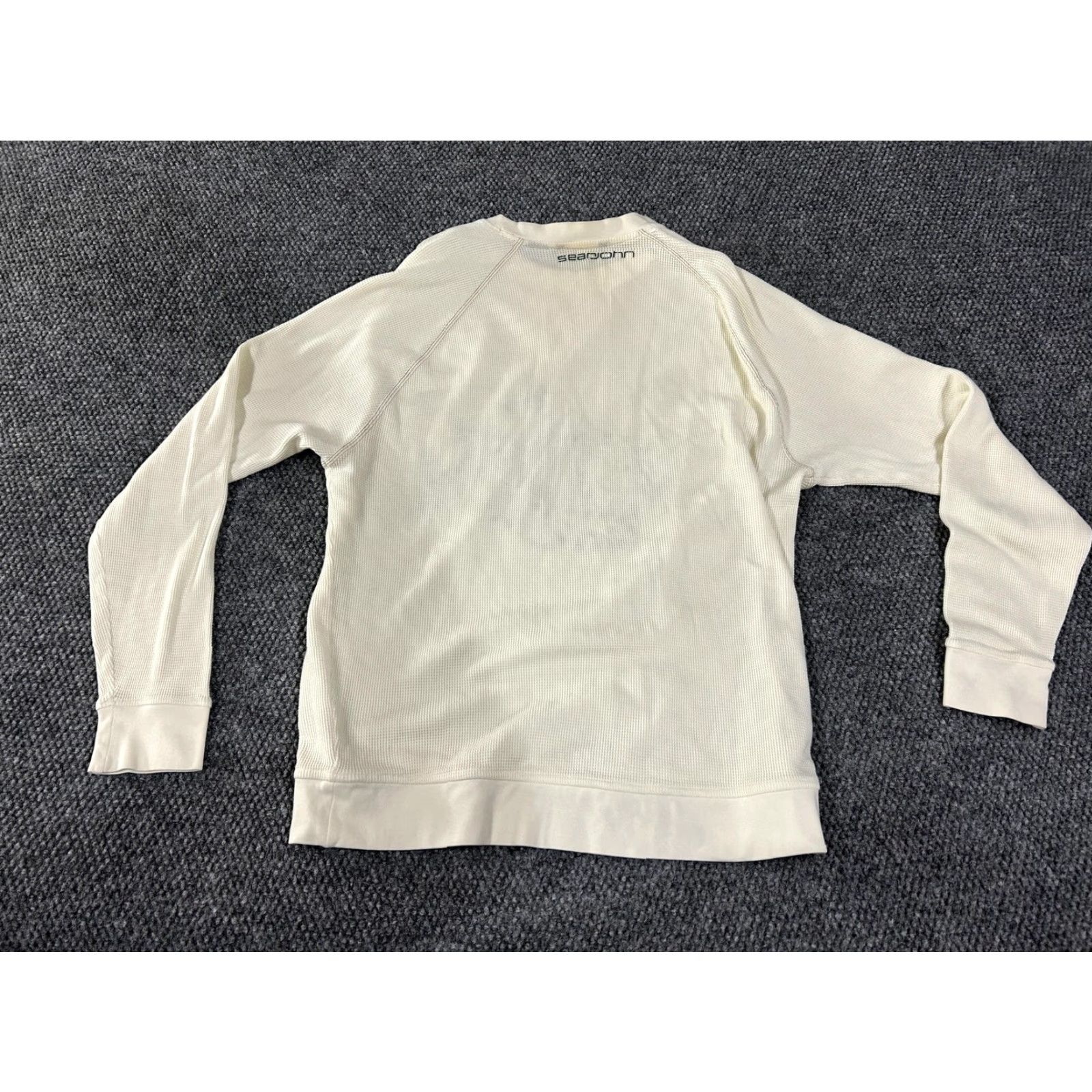 Sean John Sean John Shirt Mens L White Waffle Knit Long Sleeve Lion Graphic Thermal Size US L / EU 52-54 / 3 - 6 Thumbnail