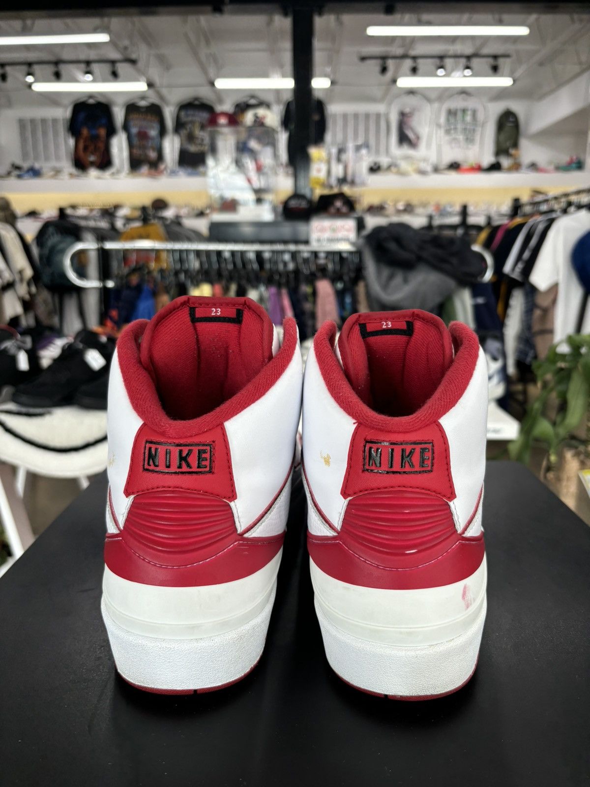 Jordan Brand Air Jordan 2 White Red Sz. 12 (2014) Size US 12 / EU 45 - 5 Thumbnail