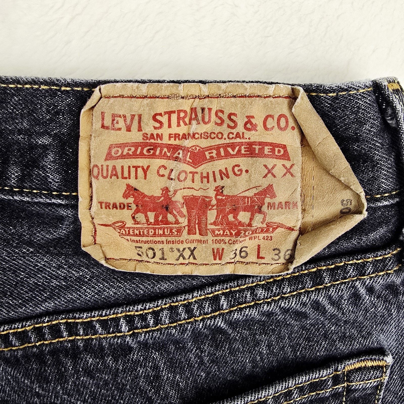 Levi's Vintage Levis 501xx Jeans Mens Fits 34x31 Black 36x36 Size US 34 / EU 50 - 10 Thumbnail