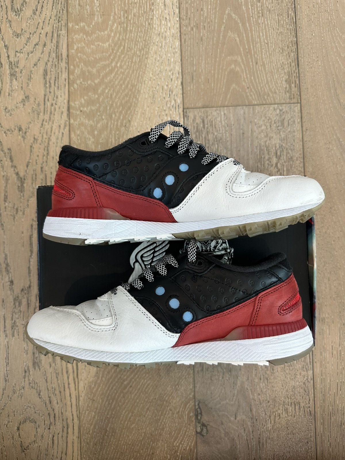 Saucony Saucony Azura Super7 Czarface Czarcony Size US 10 / EU 43 - 6 Thumbnail